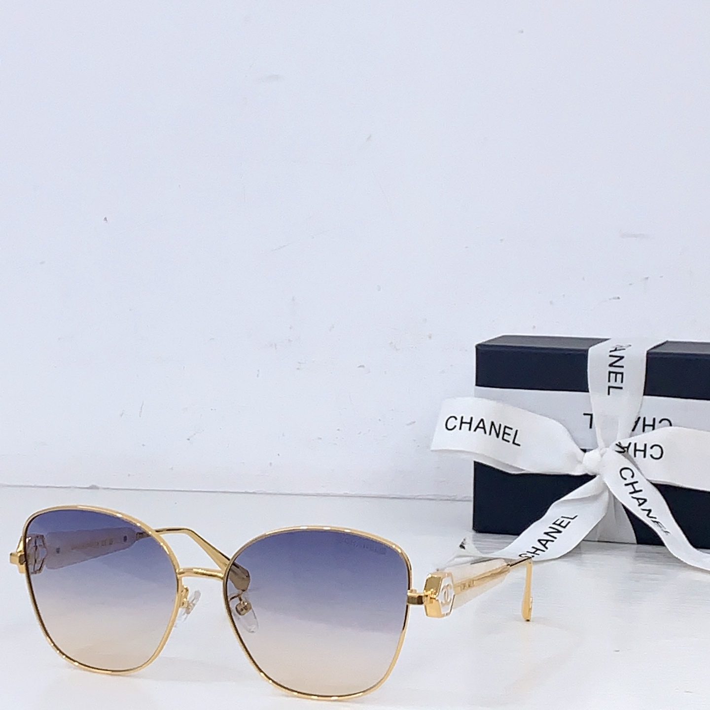 Chanel CHANE*