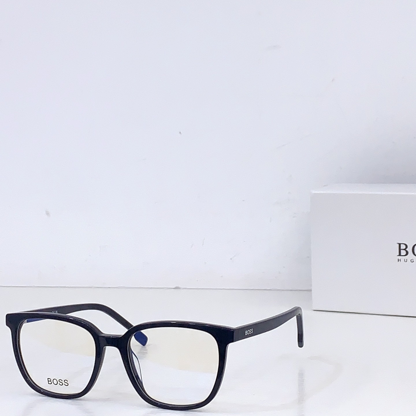 Unknown MODEL: Boss 1679