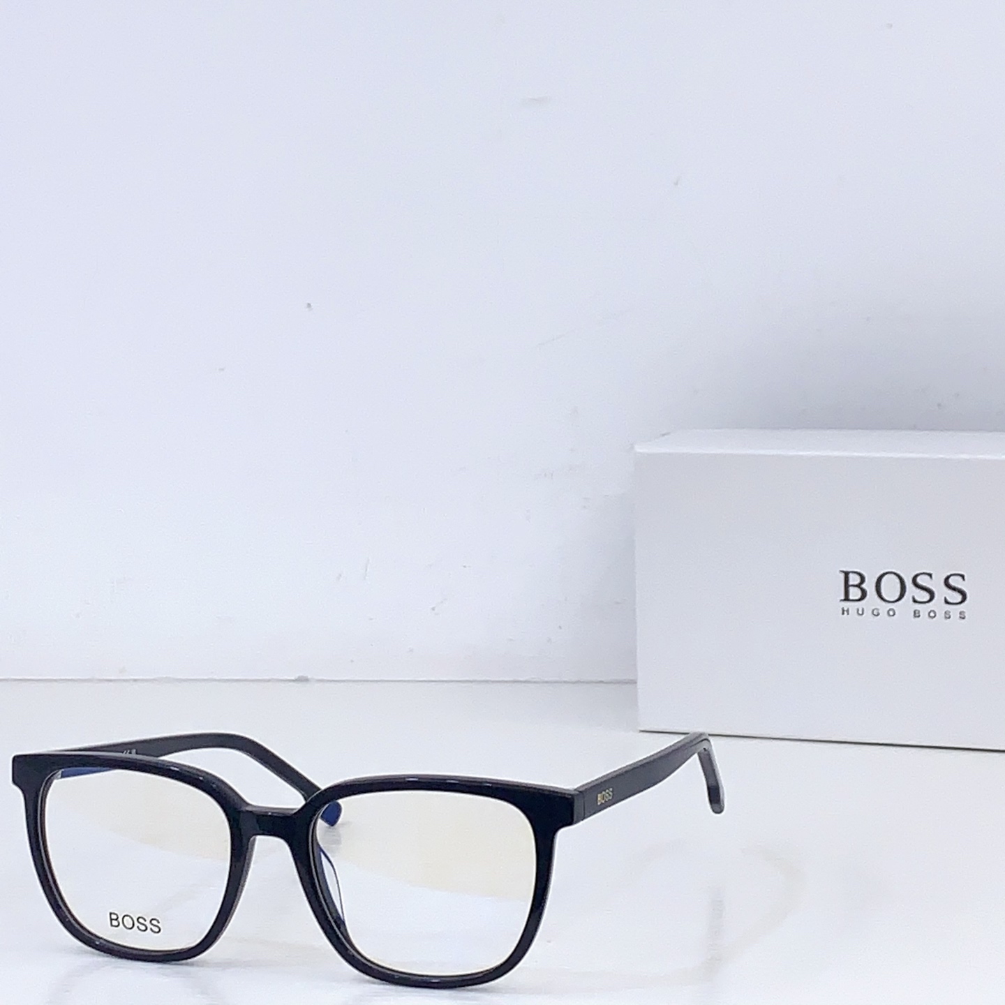 Unknown MODEL: Boss 1679