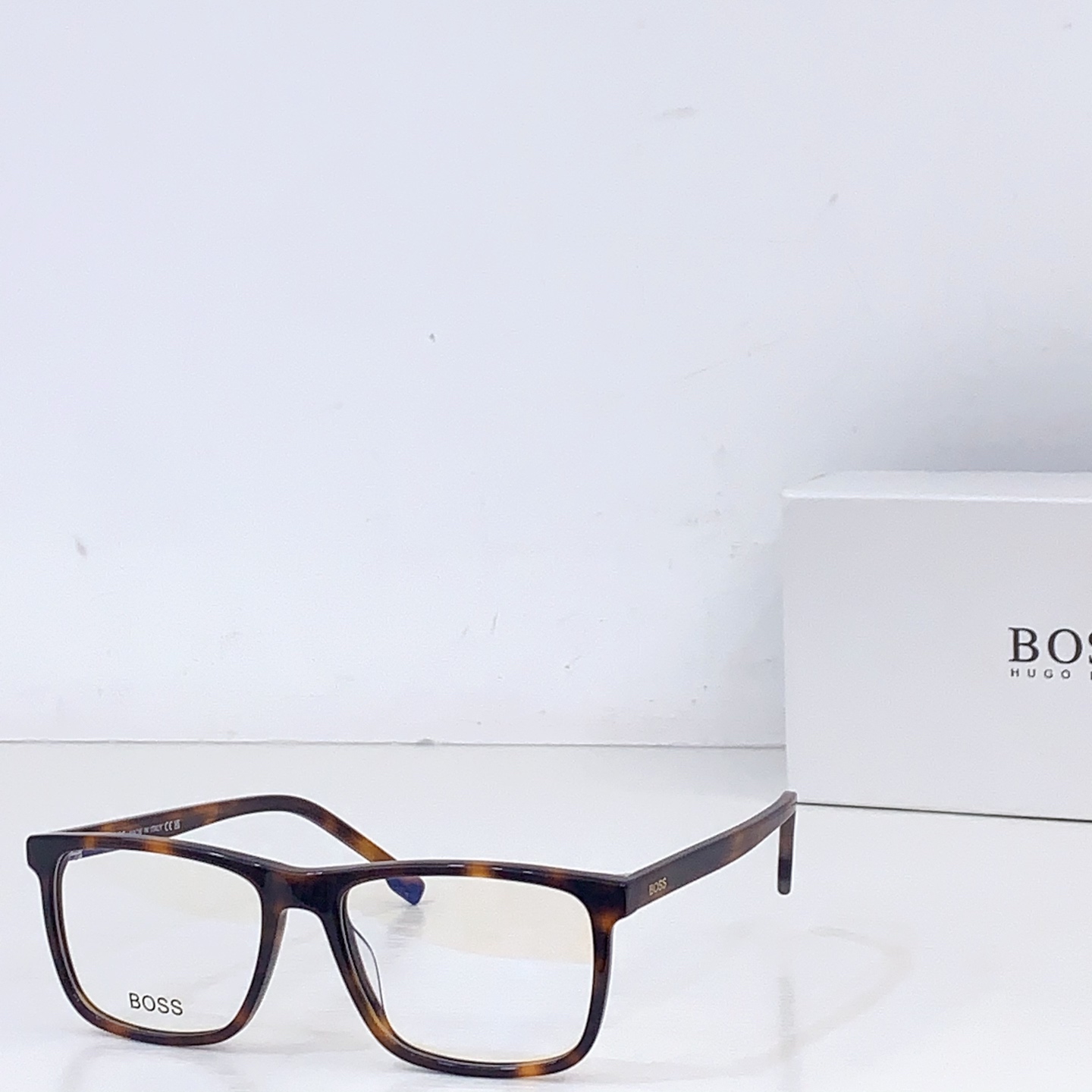 Unknown MODEL: Boss 1571