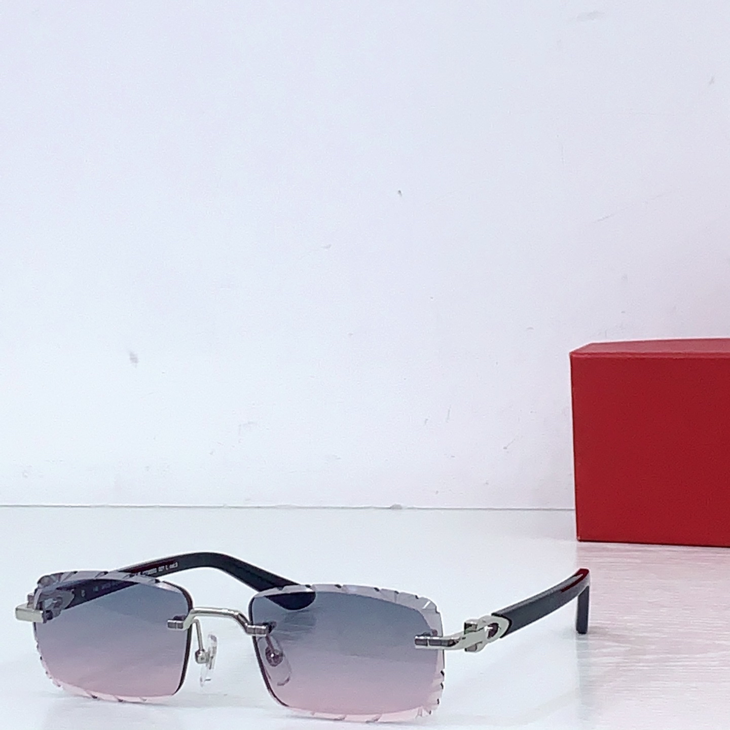 Cartier Cartie*