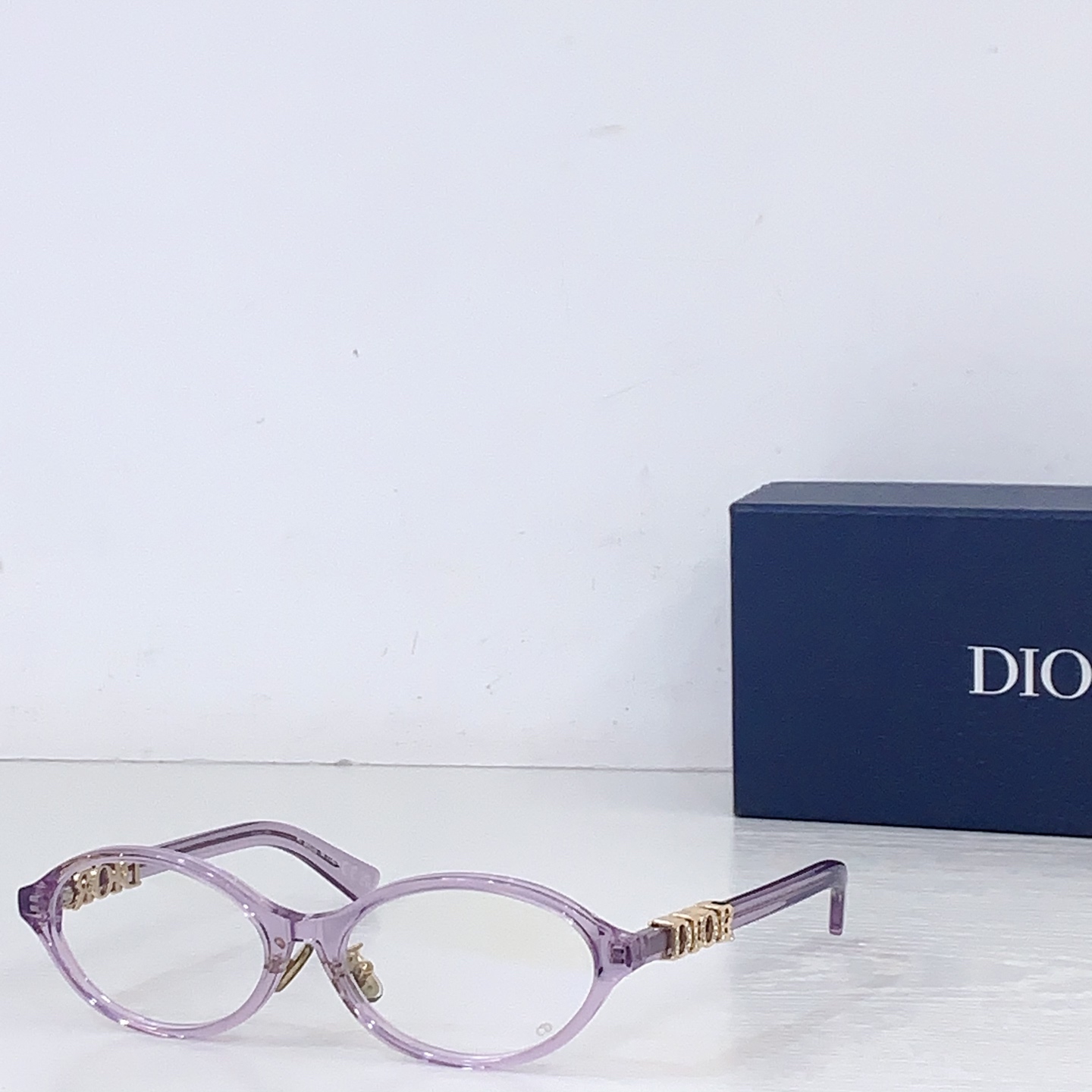Dior DIO*