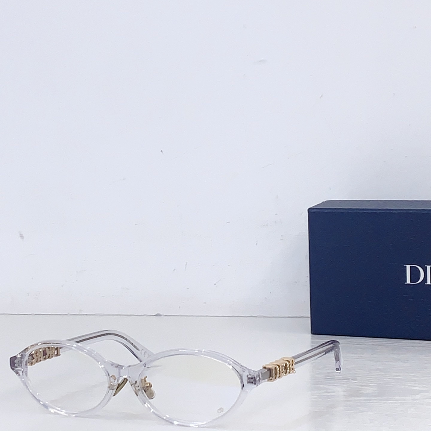 Dior DIO*