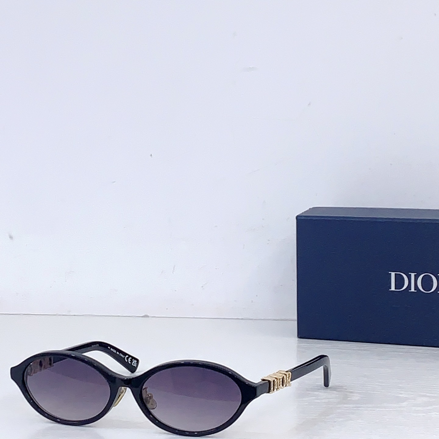 Dior DIO*