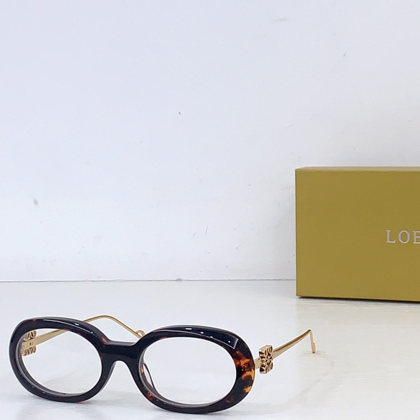 Loewe LOEW*