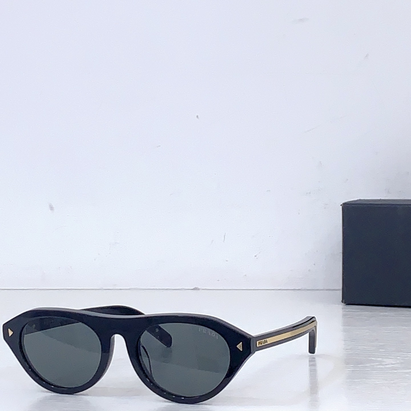 Prada PRAD* MODEL: PR B15S SIZE：51口20-145