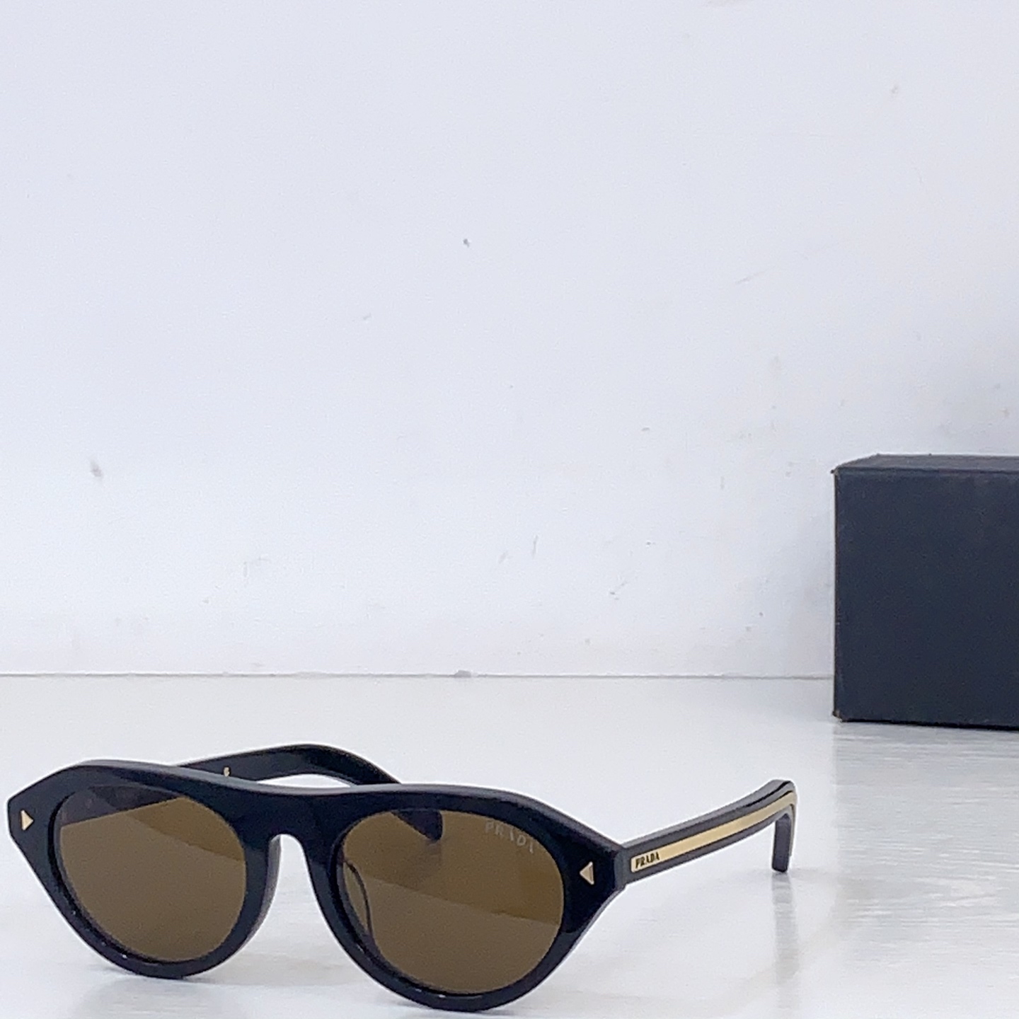 Prada PRAD* MODEL: PR B15S SIZE：51口20-145