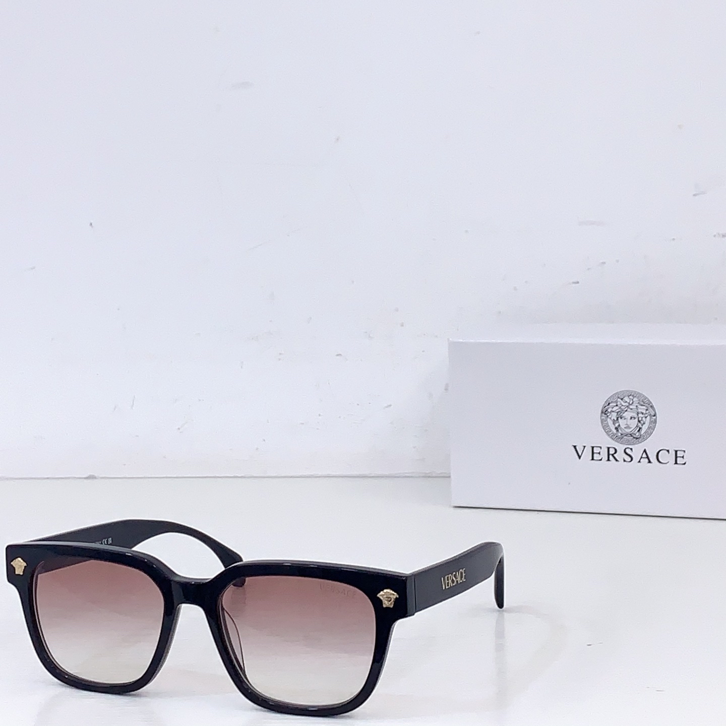 Versace VERSAC* MODEL：VE4513D