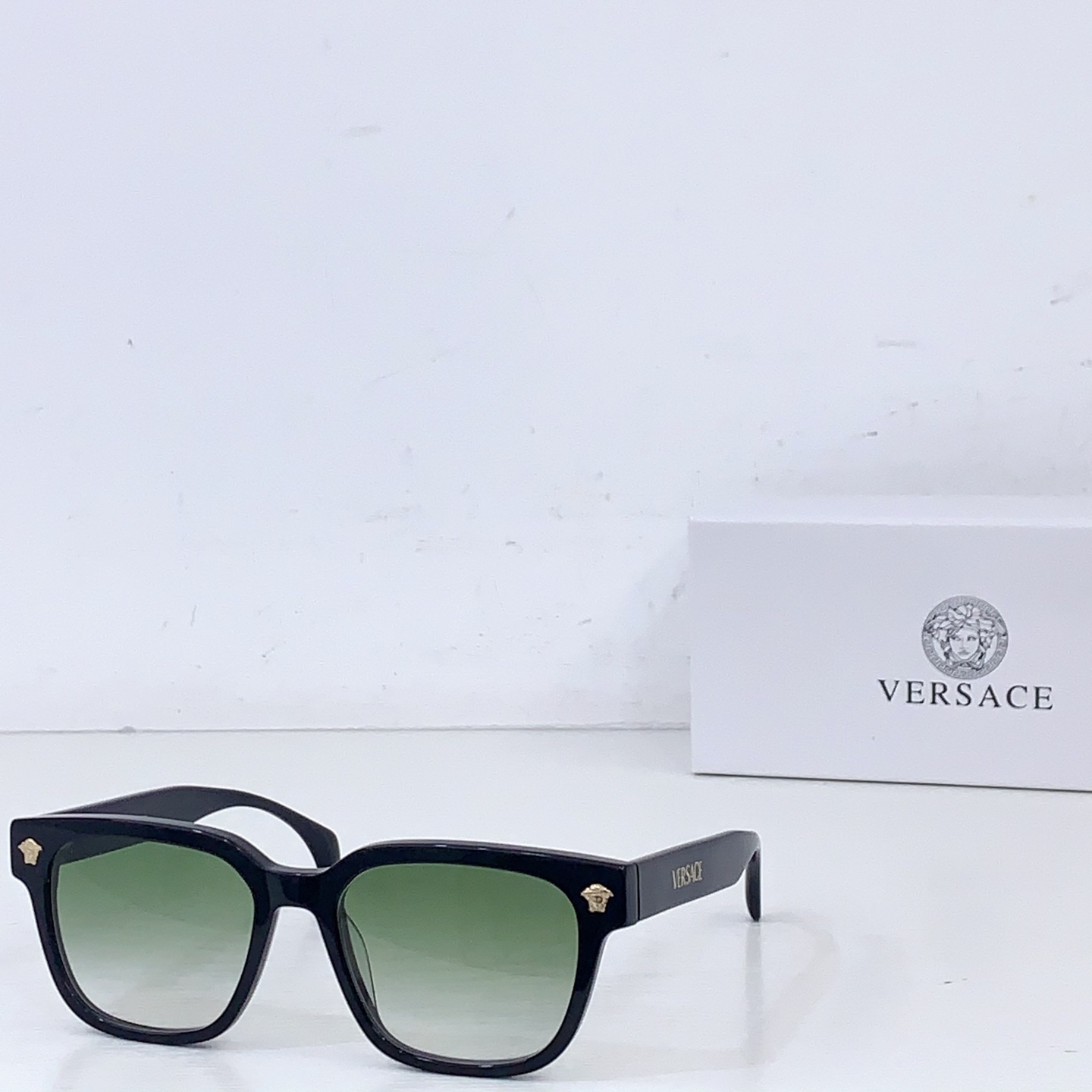 Versace VERSAC* MODEL：VE4513D