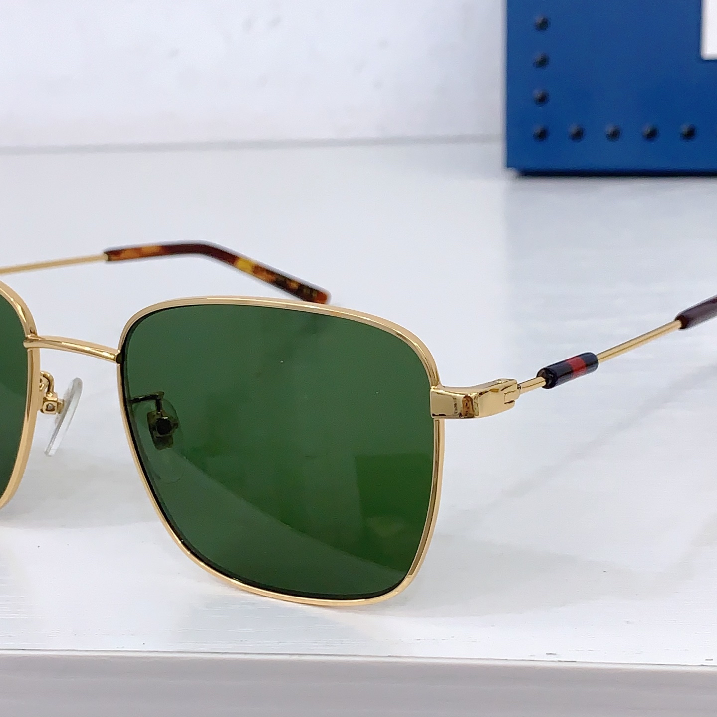 Gucci Gucci MODEL：GG2097SK SIZE：52口19-145