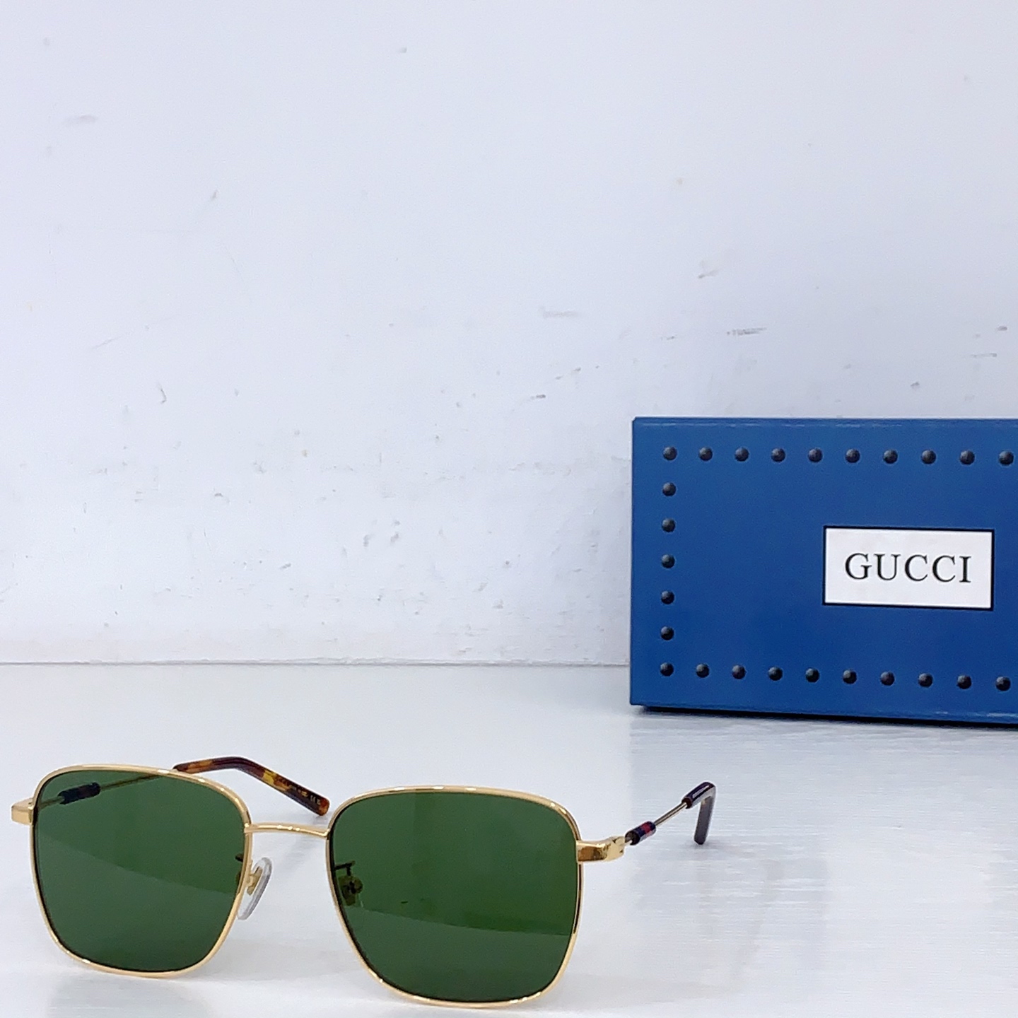 Gucci Gucci MODEL：GG2097SK SIZE：52口19-145
