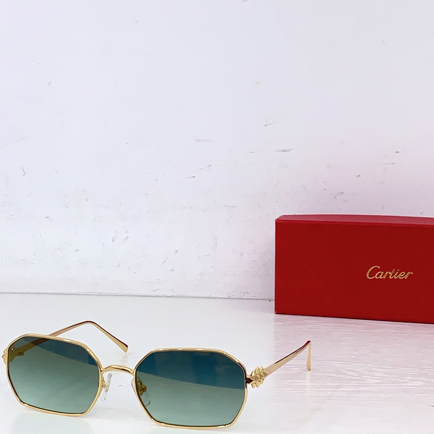 Cartier Cartie* MODEL：CT0647S