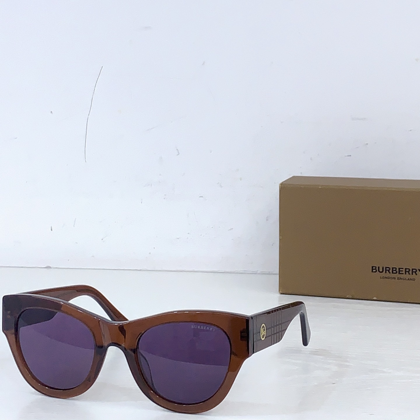 Burberry BURBERRY*MODEL：BE 4477