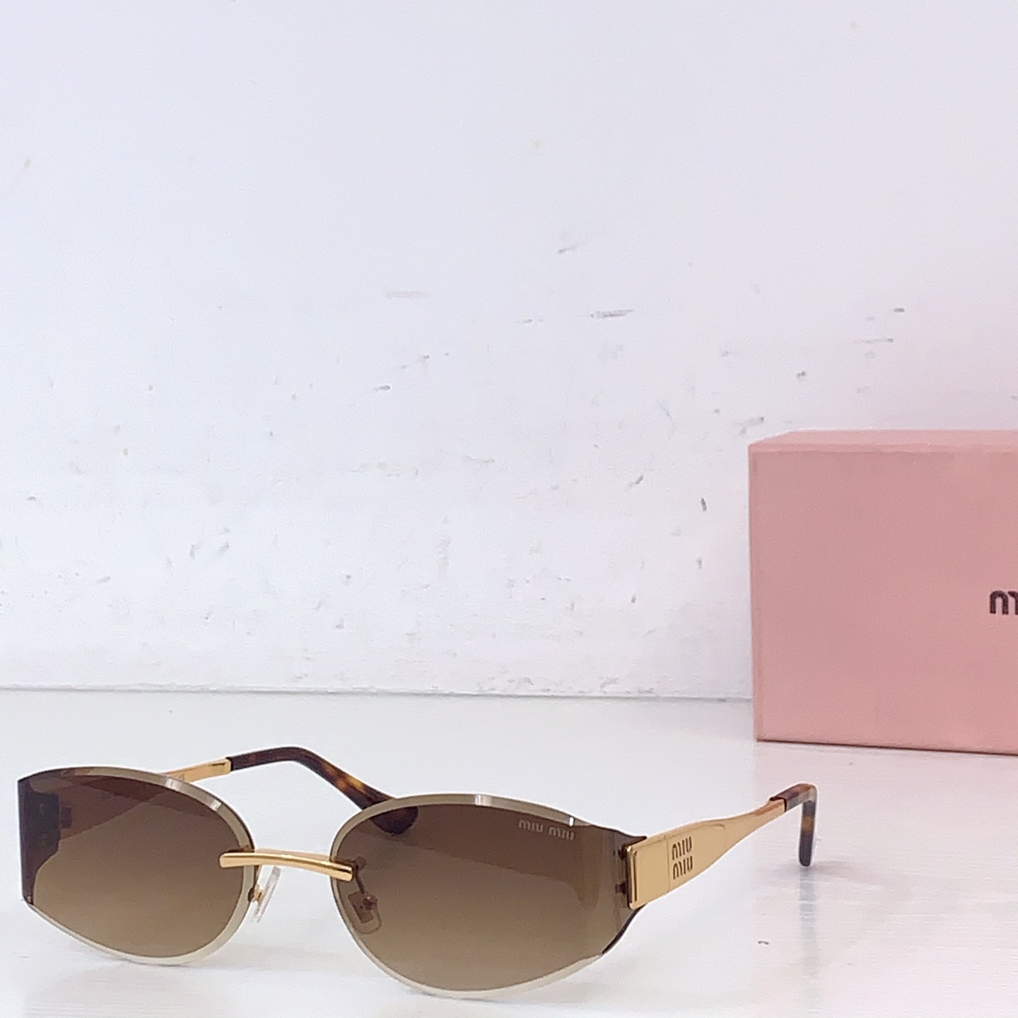 Miu Miu MIU M* MU 8065