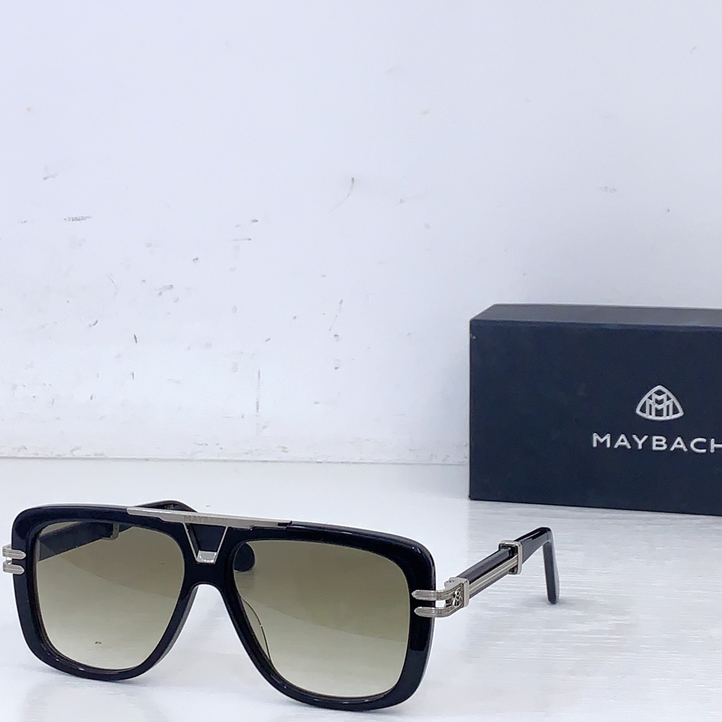Unknown MAYBACH