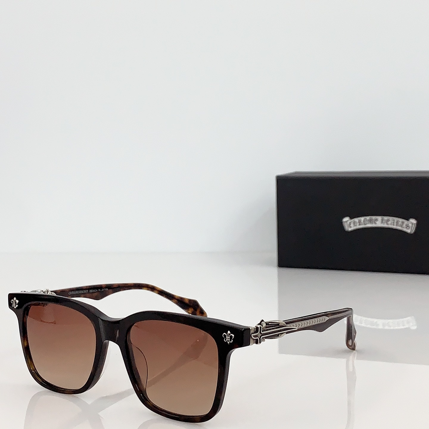 NO:950459,CHROME HEART* MODELCH SIZE52 mouth 18- glasses, sunglasses, sunglasses, glasses, chrome hearts19860909CHROME HEART* MODELCH SIZE52口18- 眼镜墨镜太阳镜,眼镜,chrome hearts,glasses