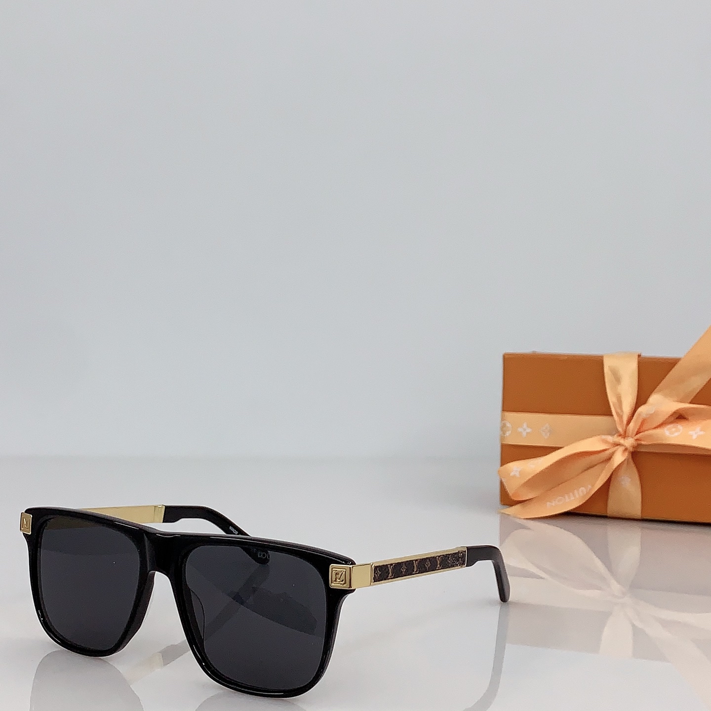 NO:950356,LOUIS VUITTO* MODELZ3300U SIZE57 mouth 17-glasses, sunglasses, sunglasses, glasses, louis vuitton19860909LOUIS VUITTO* MODELZ3300U SIZE57口17-眼镜墨镜太阳镜,眼镜,louis vuitton,glasses