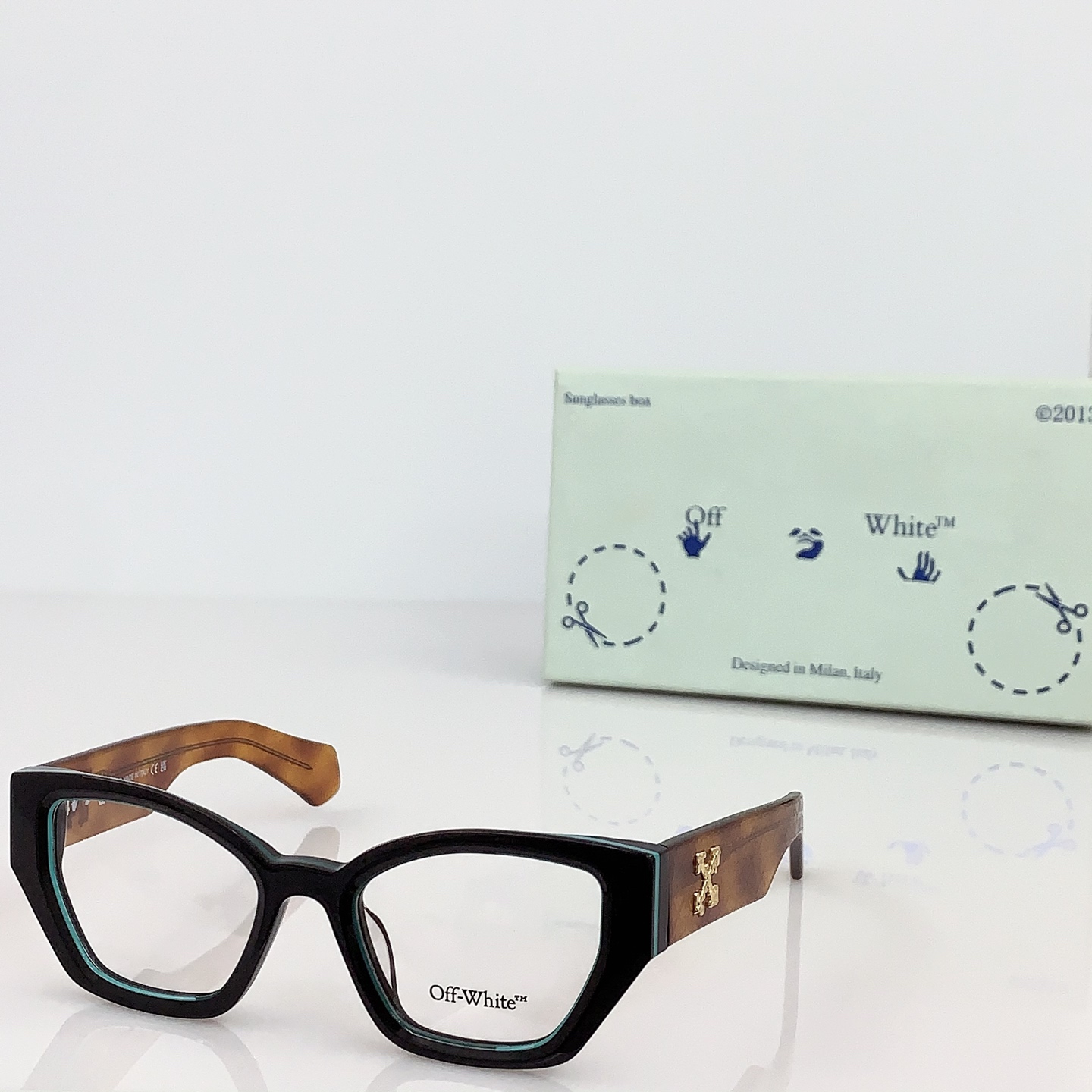 NO:950294,90 OFF WHITE MODEL:OER107Q SIZE:52 mouth 20-, glasses, sunglasses, sunglasses, glasses, off white1986090990 OFF WHITE MODEL:OER107Q SIZE:52口20-, 眼镜墨镜太阳镜,眼镜,off white,glasses