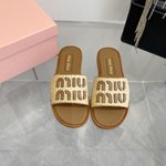 The Quality Replica
 MiuMiu Shoes Half Slippers UK Sale
 Weave Cowhide Genuine Leather Lambskin Raffia Sheepskin Straw Woven Spring/Summer Collection