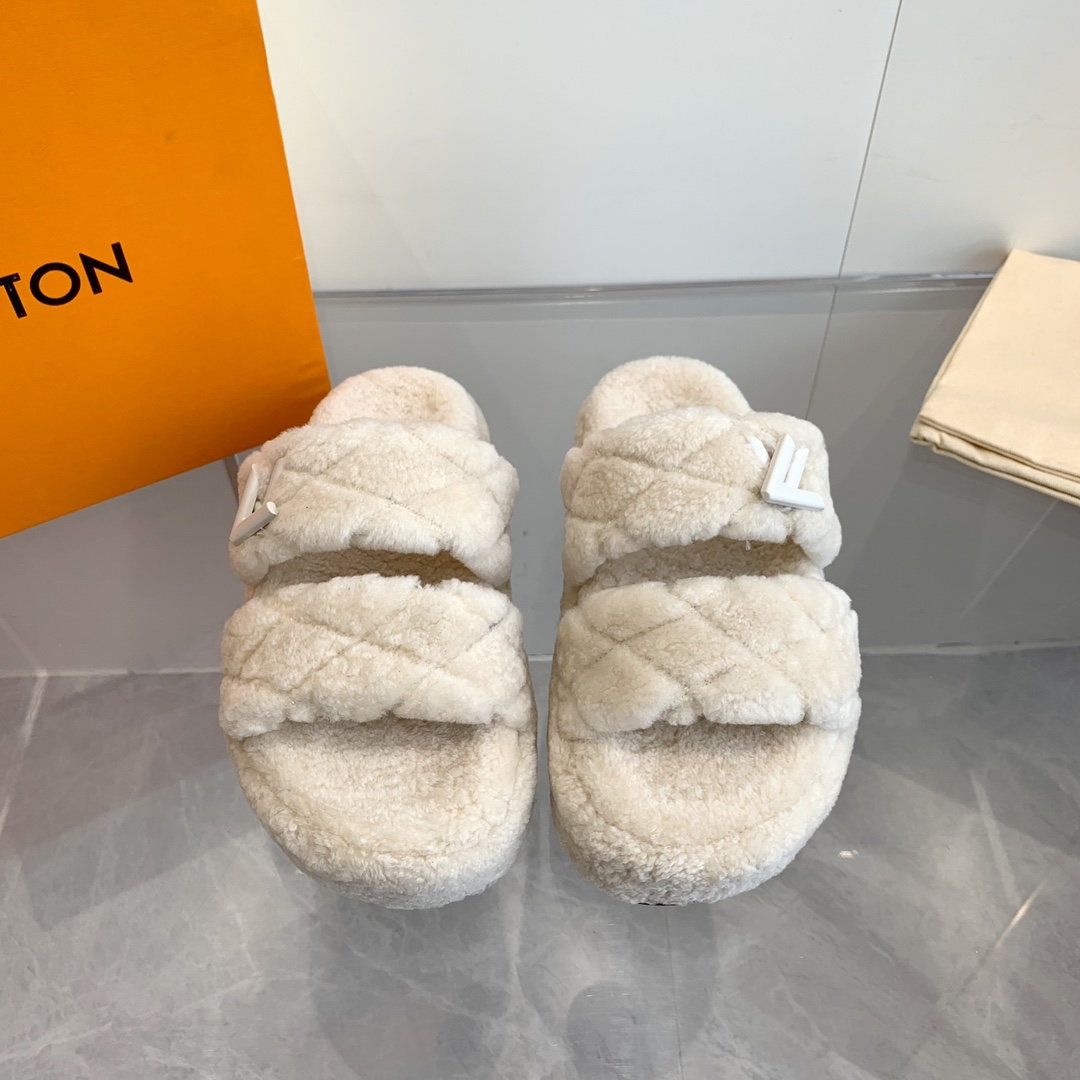 Louis Vuitton Shoes Slippers Lambswool PU Sheepskin TPU Wool