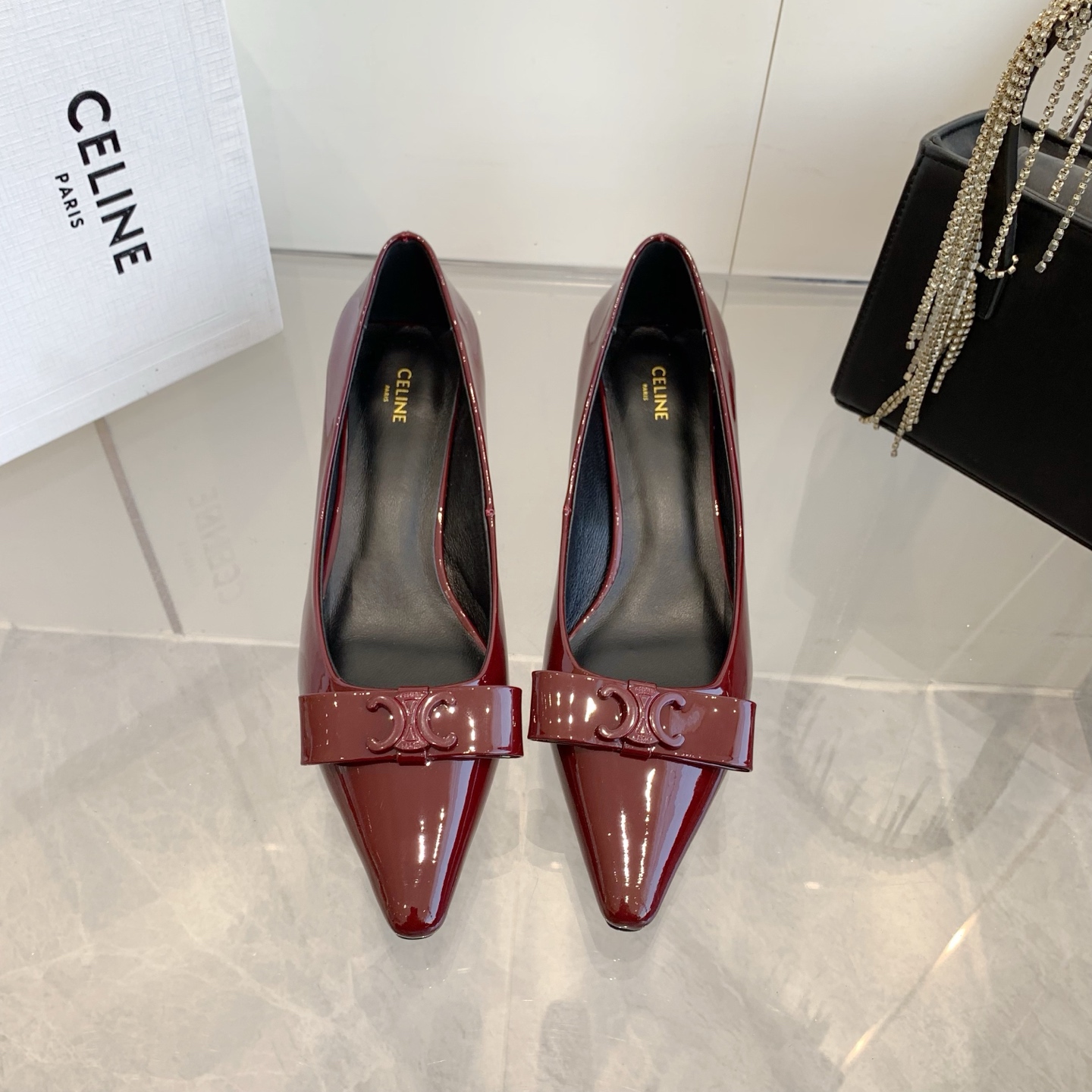 Celine Triomphe T-Strap Kitten Heels in Patent Calfskin - Elegant & Chic 3 i1739946737073 9422 0 0