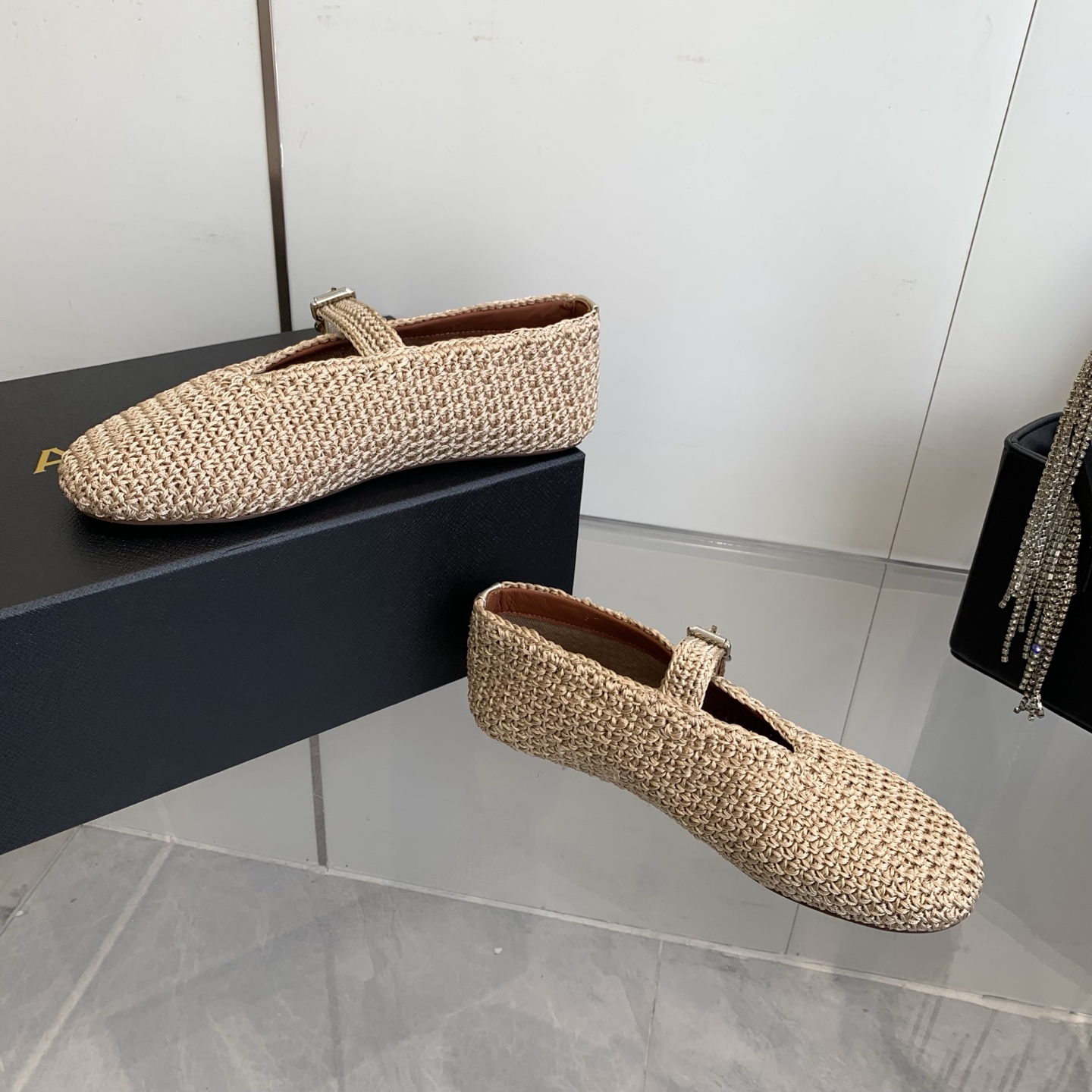 ALAIA 25AW Ballet Flats - French Elegance, Sweet & Cool Style 8 i1740554842642 9545 0 6