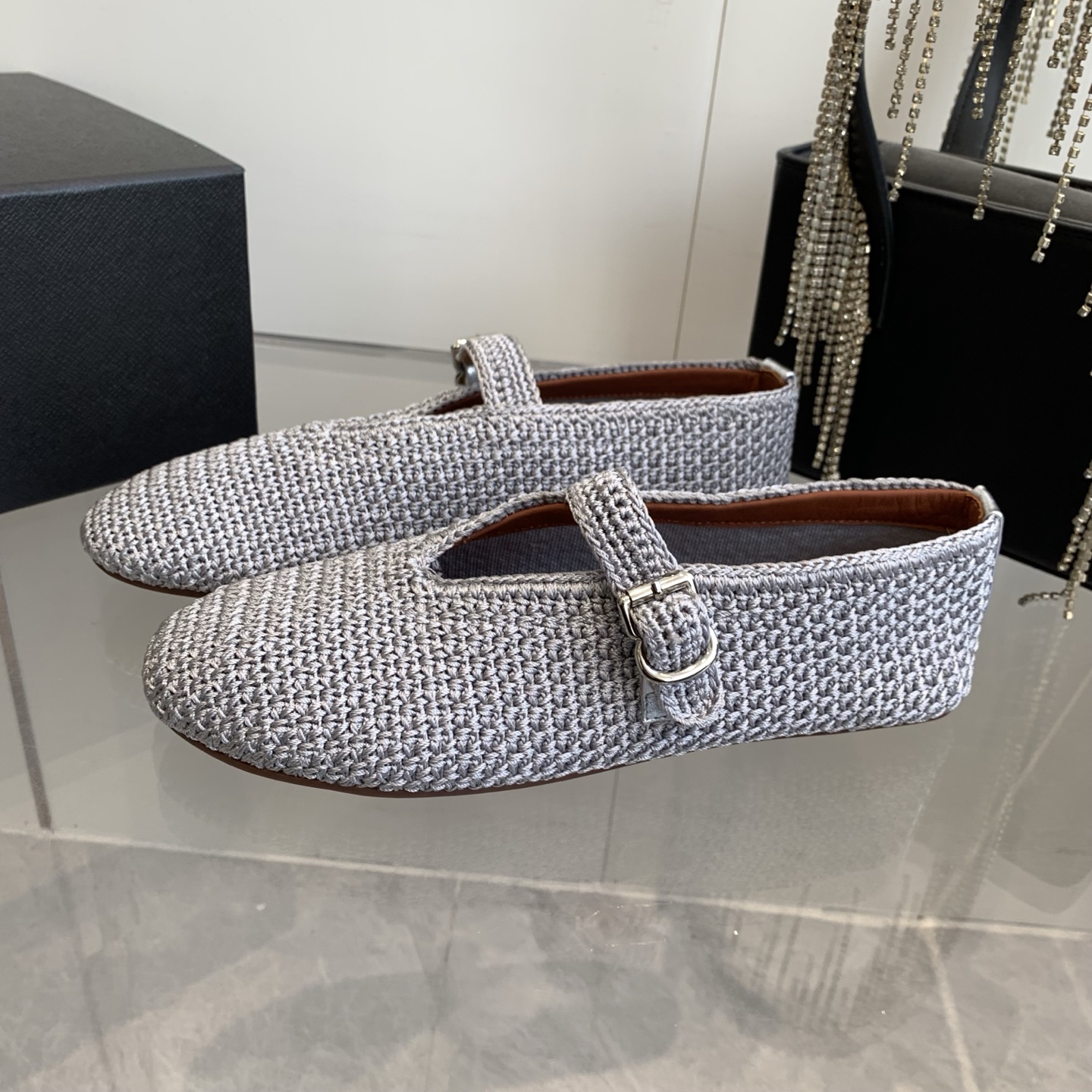 ALAIA Ballet Flats 25AW Wool Knit Mary Jane Shoes - Elegant & Comfortable 4 i1740554879764 4104 0 1