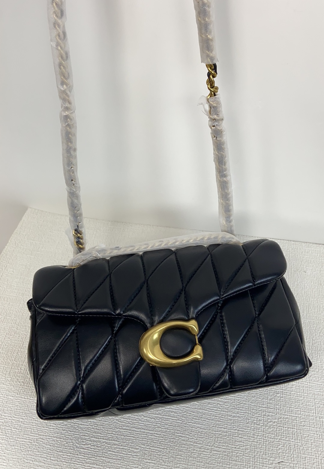 Coach Coach 2月新品 CP150 Quilting Tabby珩缝工艺的链条tabby 酷酷的暗黑扣