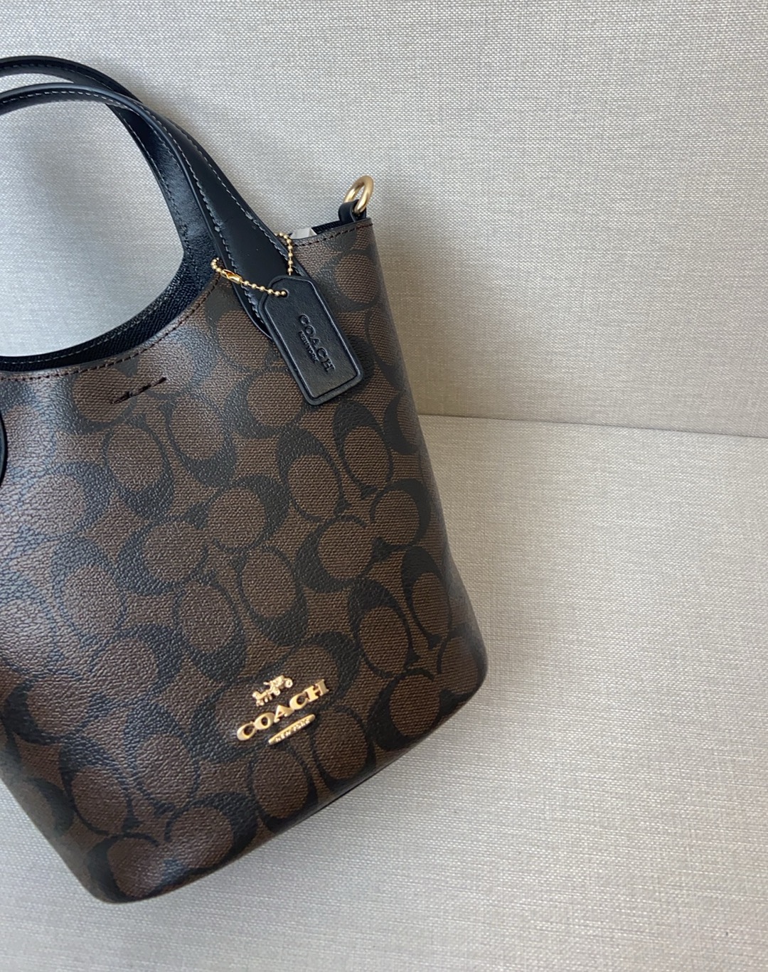 Coach ～Coach四月新款cR168