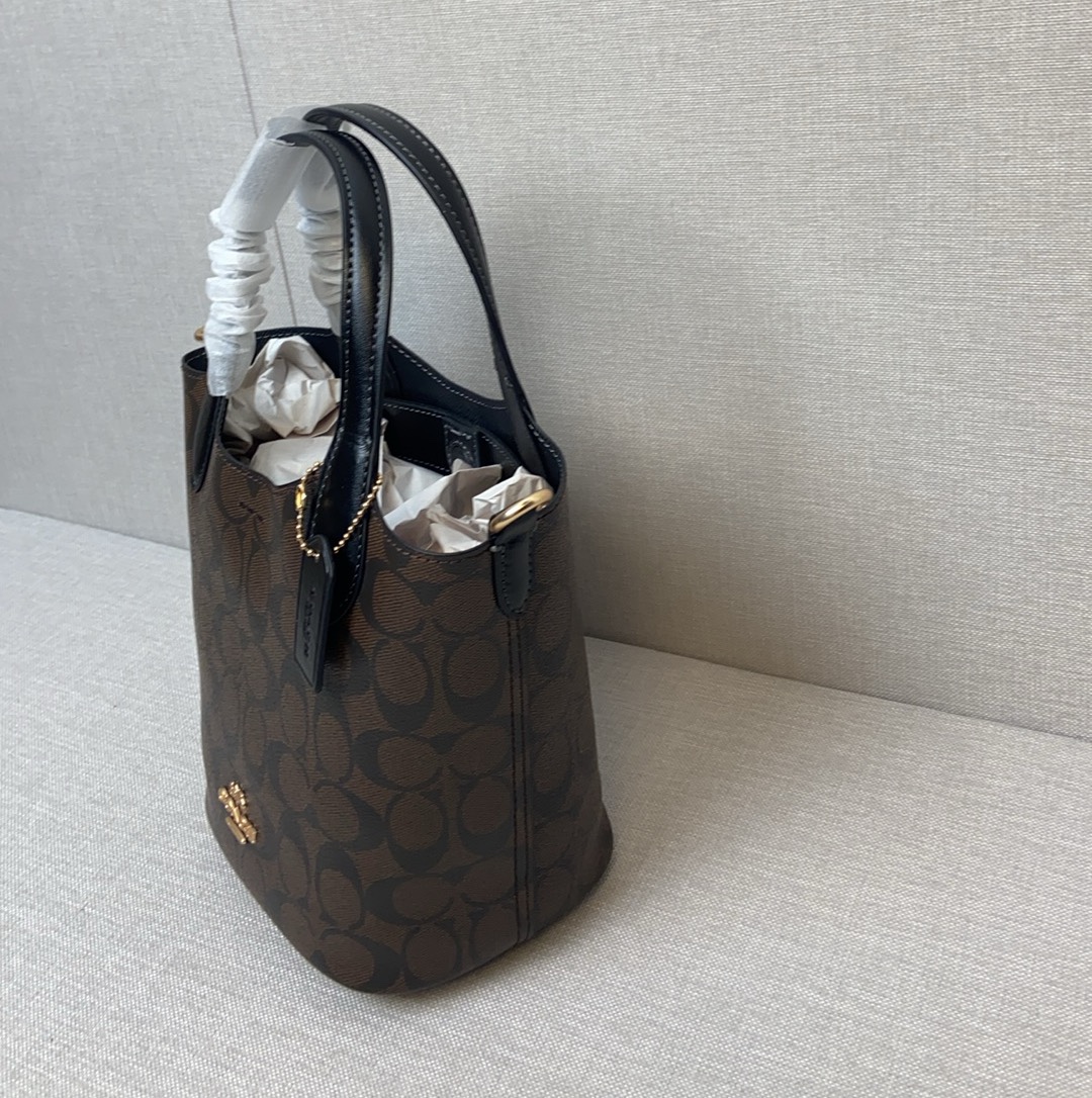 Coach ～Coach四月新款cR168