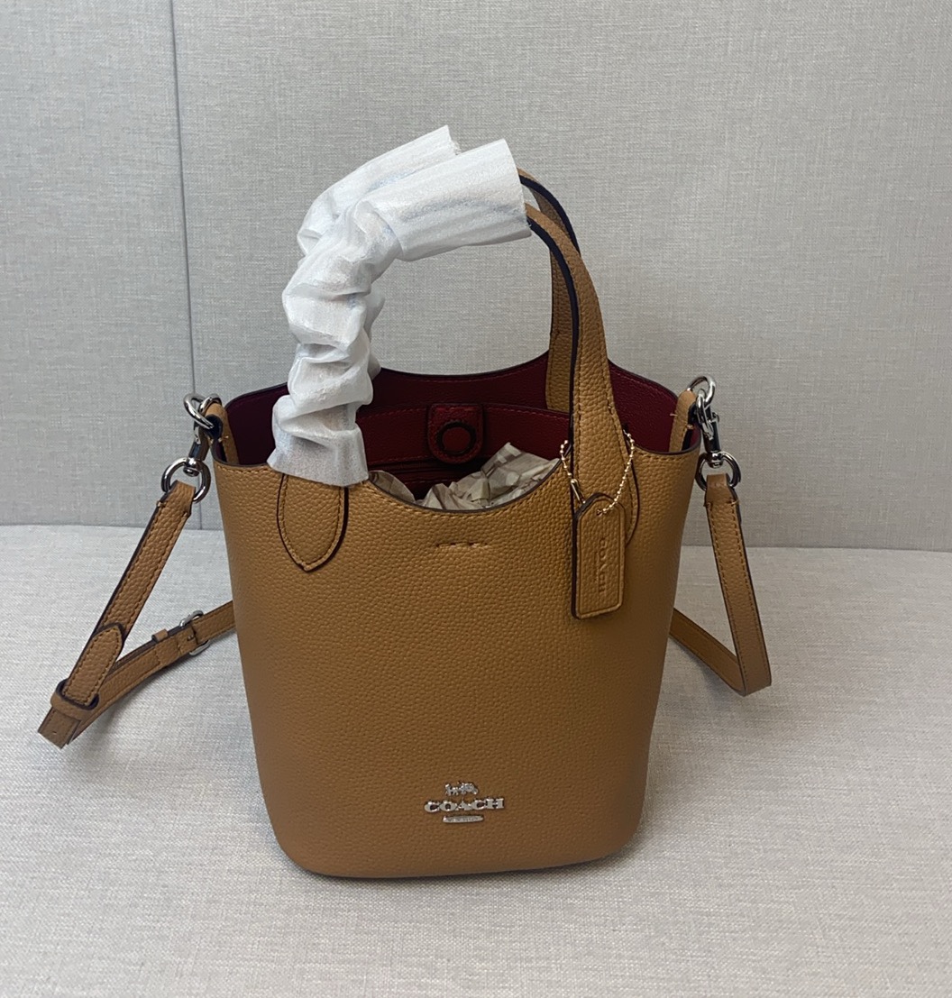 Coach ～Coach四月新款cR168
