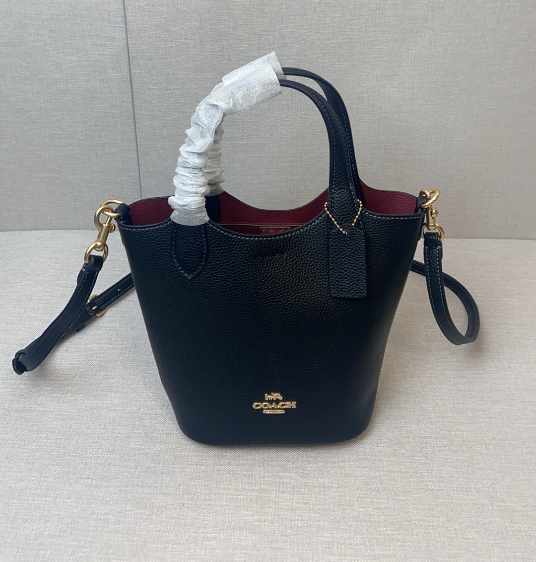 Coach ～Coach四月新款cR168