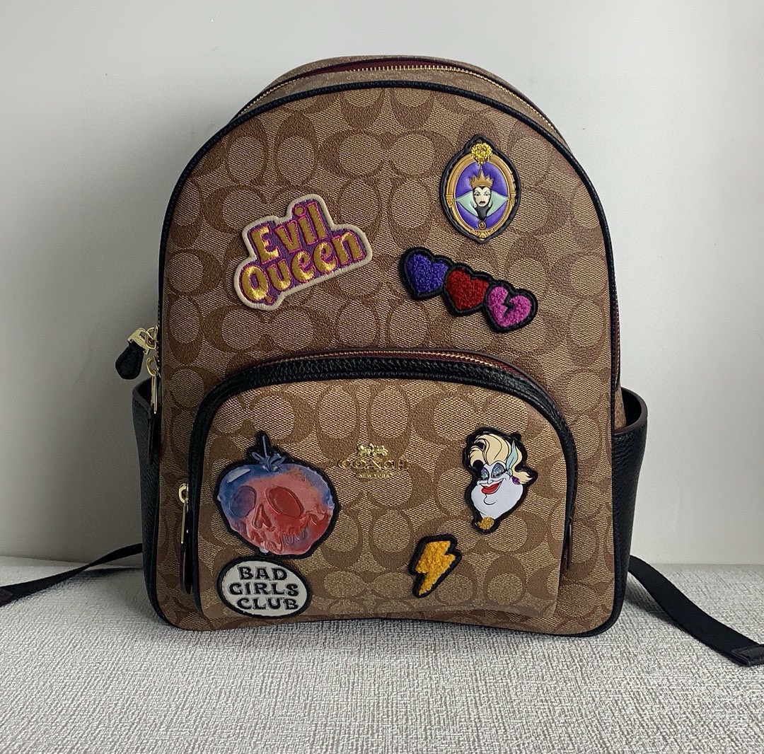 coach/蔻驰新款 CC148 徽章Court系列奥莱款中号女士PVC配皮双肩背包出货