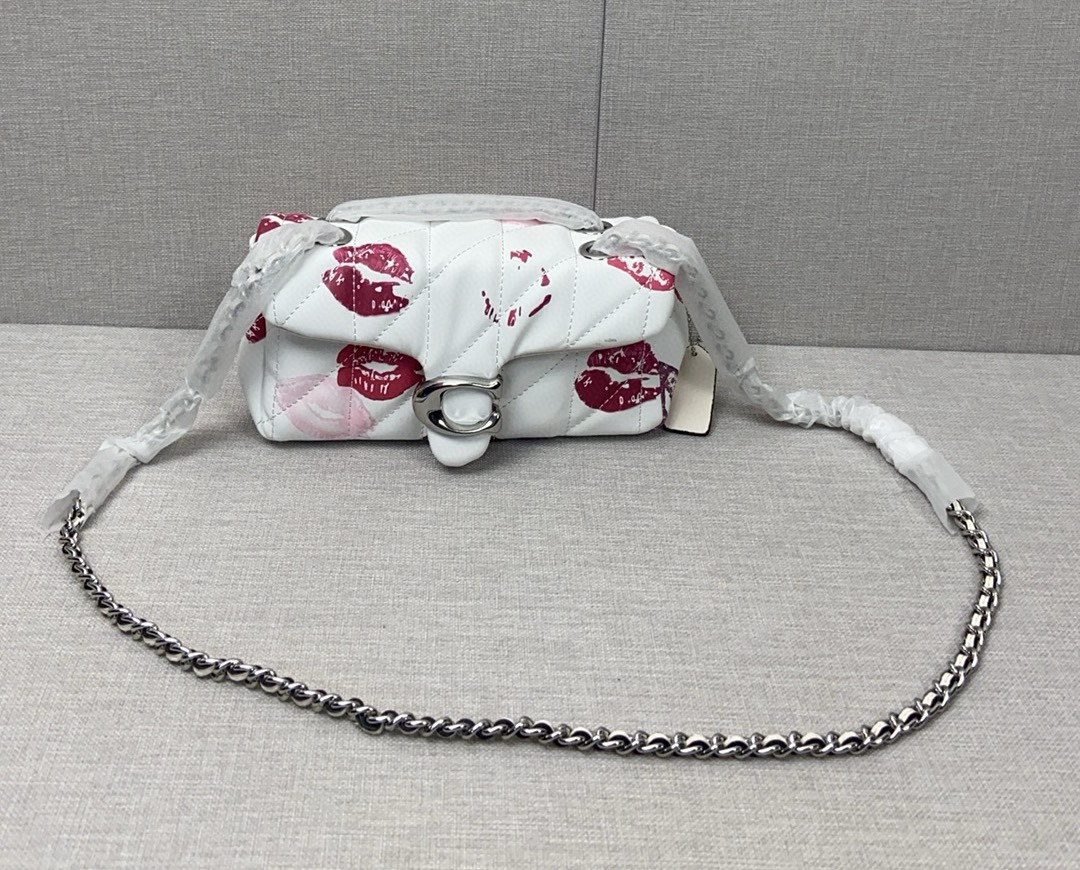 Coach Coach白色5月新品 CR114