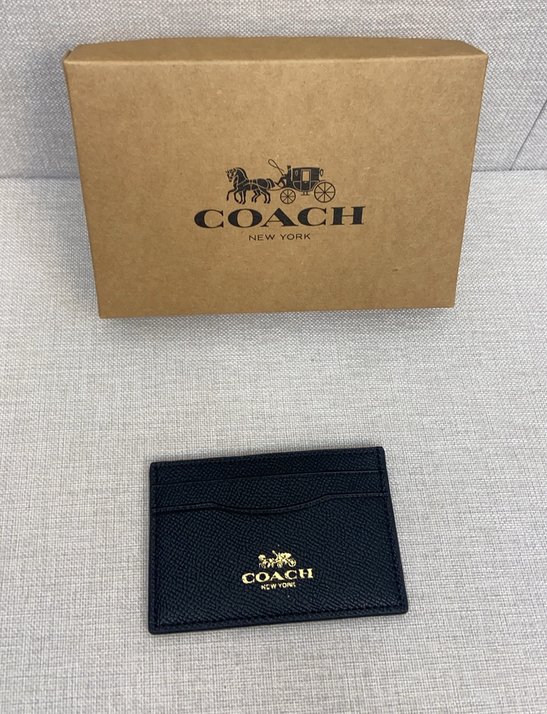 Coach 新款coach卡包F57312/63279放零钱放卡放硬币。多功能哦。尺寸10 7左右