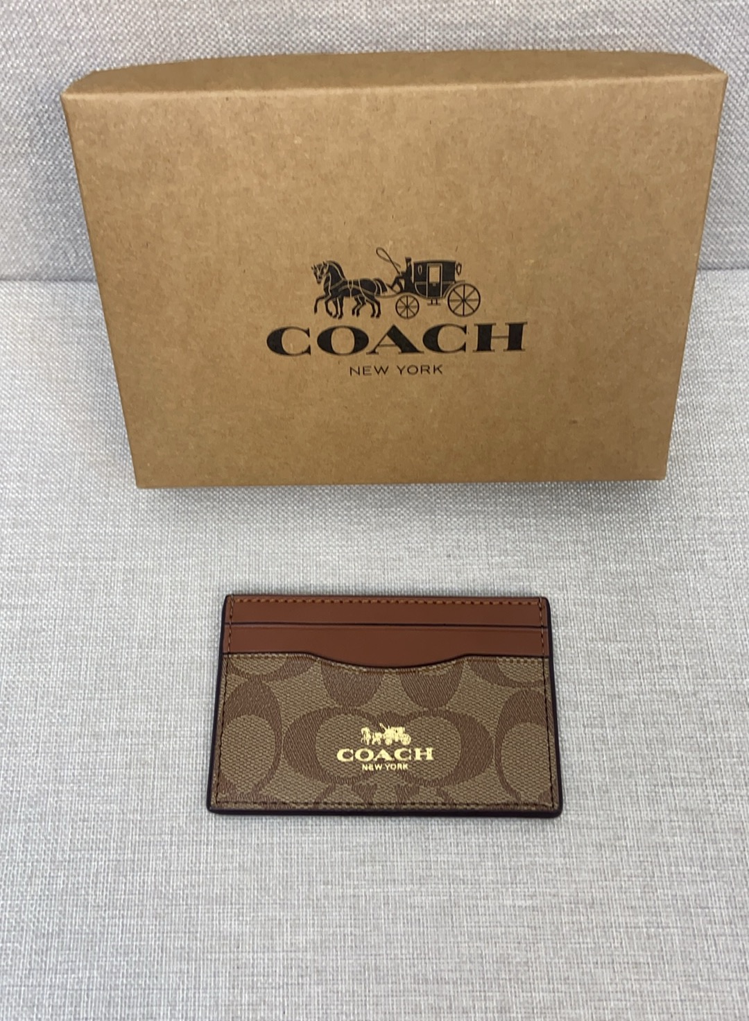 Coach 新款coach卡包F57312/63279放零钱放卡放硬币。多功能哦。尺寸10 7左右
