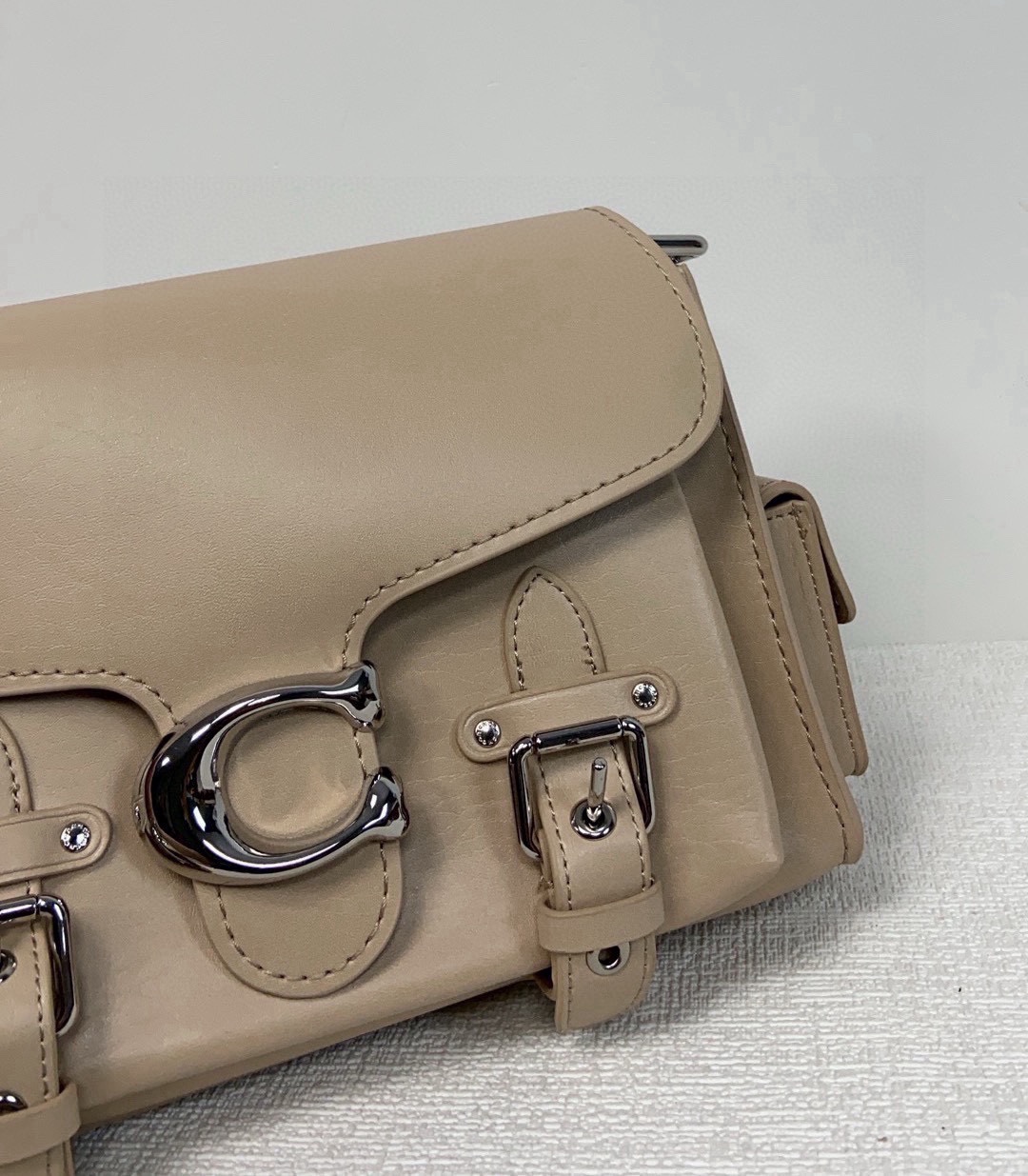 Coach 一月新品CT721 Coach也有机车风
