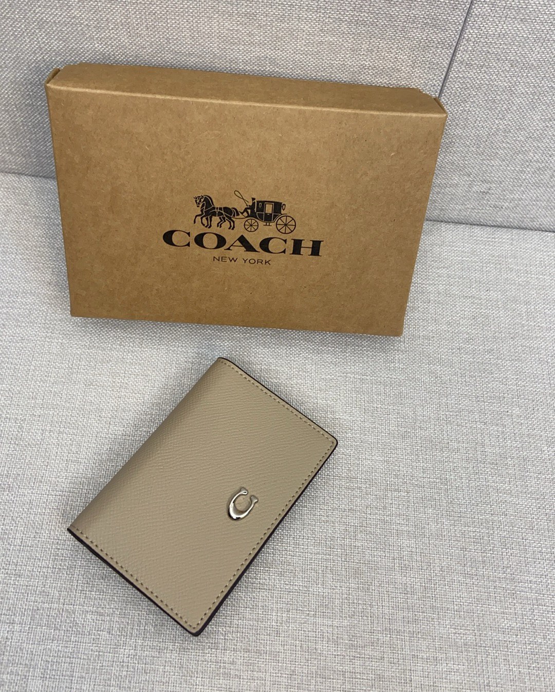 Coach 新品卡包 CH800 COACH卡包