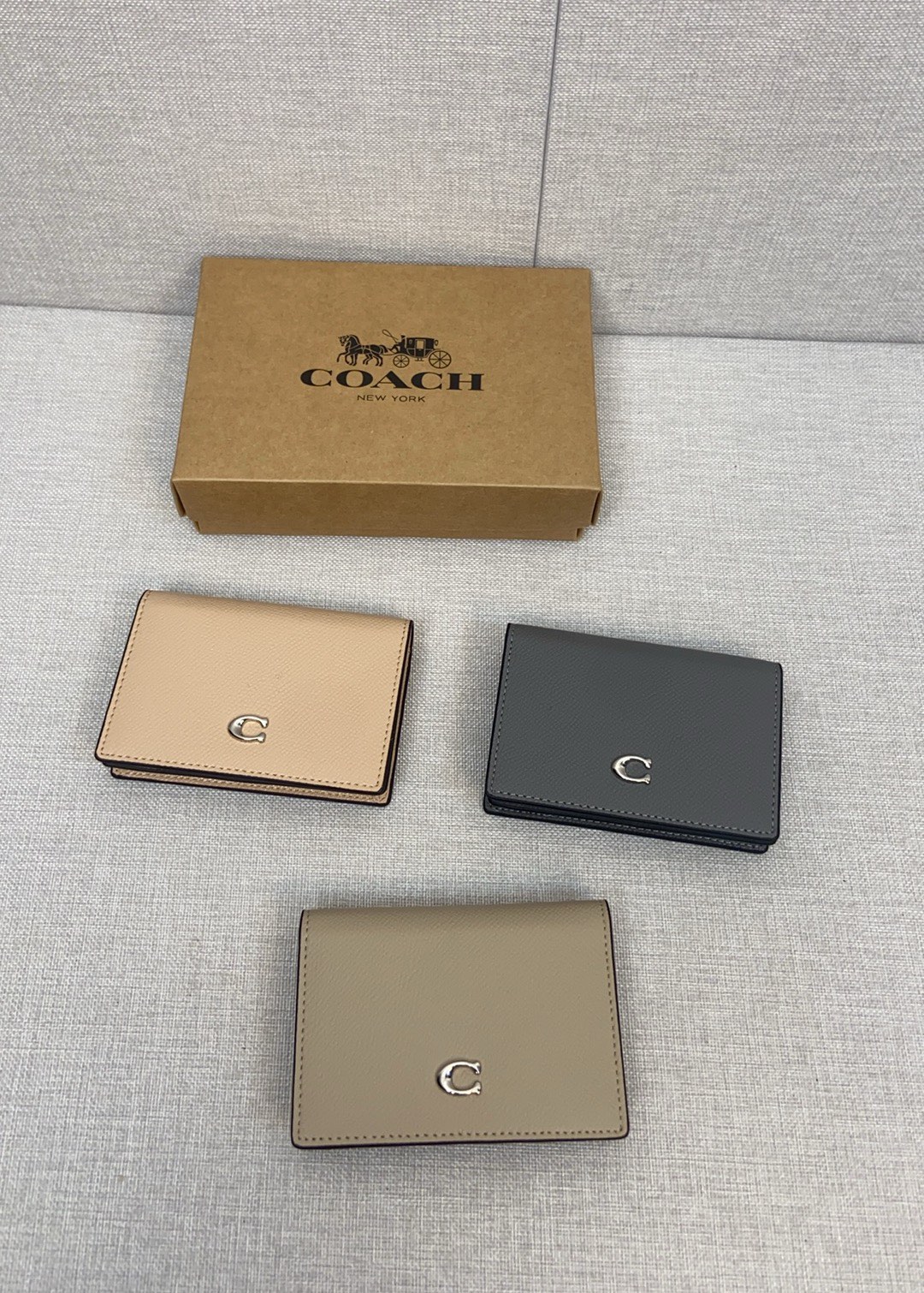 Coach 新品卡包 CH800 COACH卡包