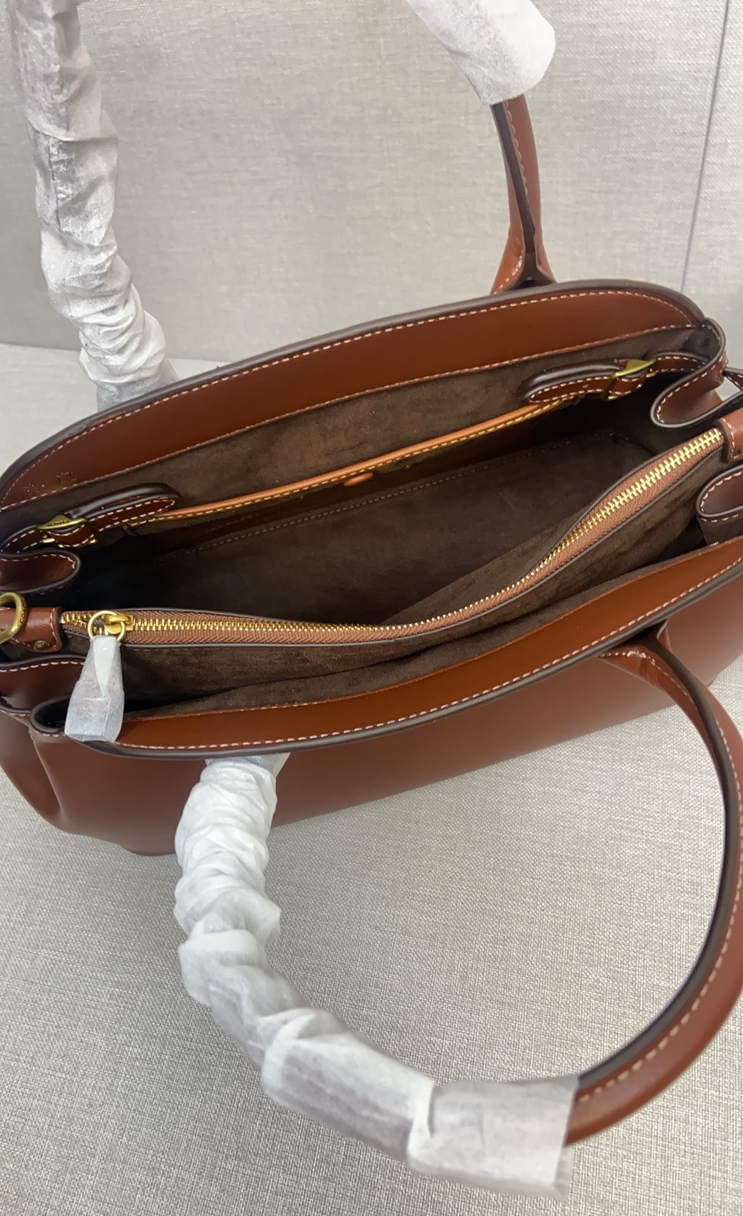Coach Coach 8月新品 CU218