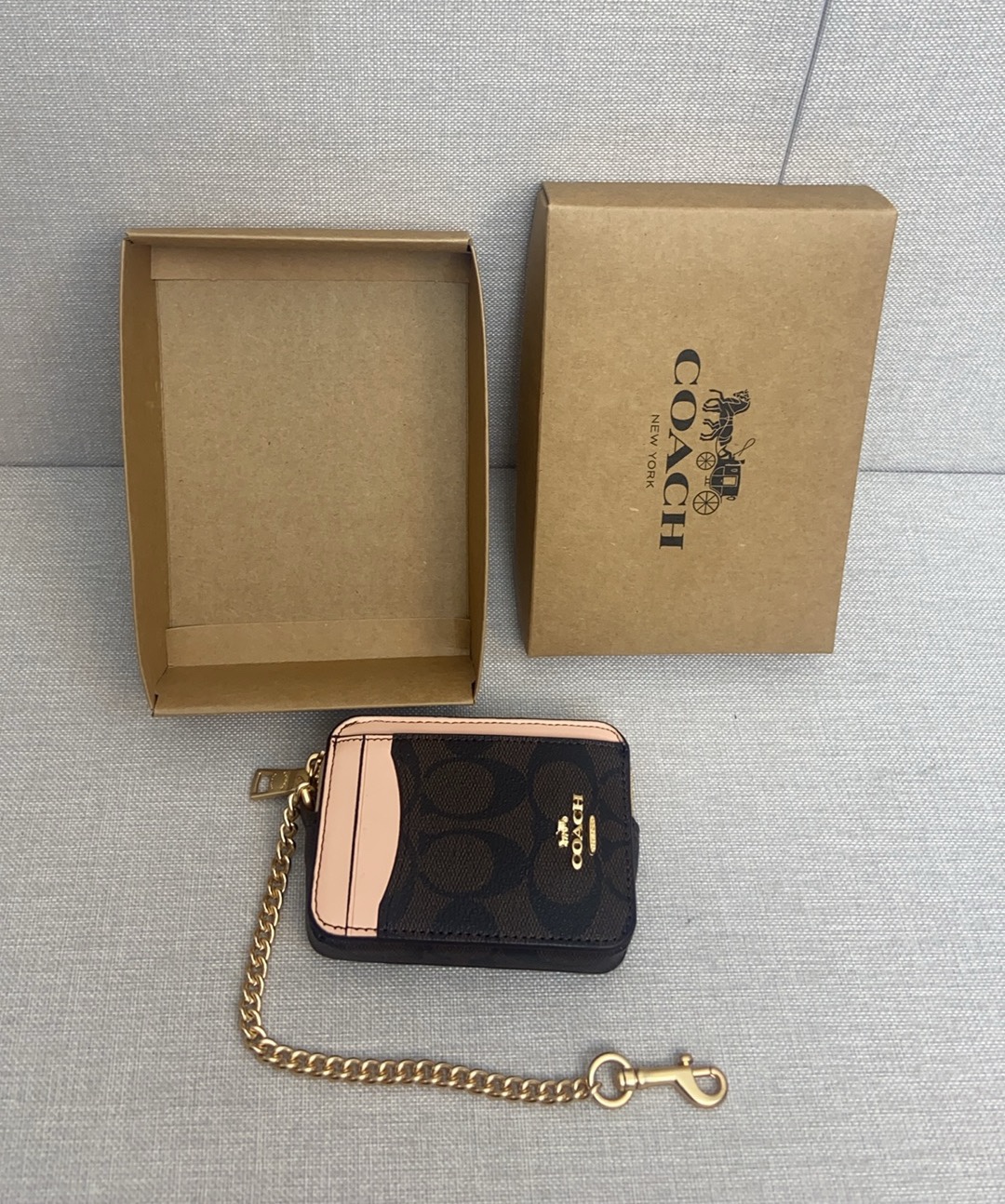 Coach Coach 9月新品 链条小卡包一共12个配色