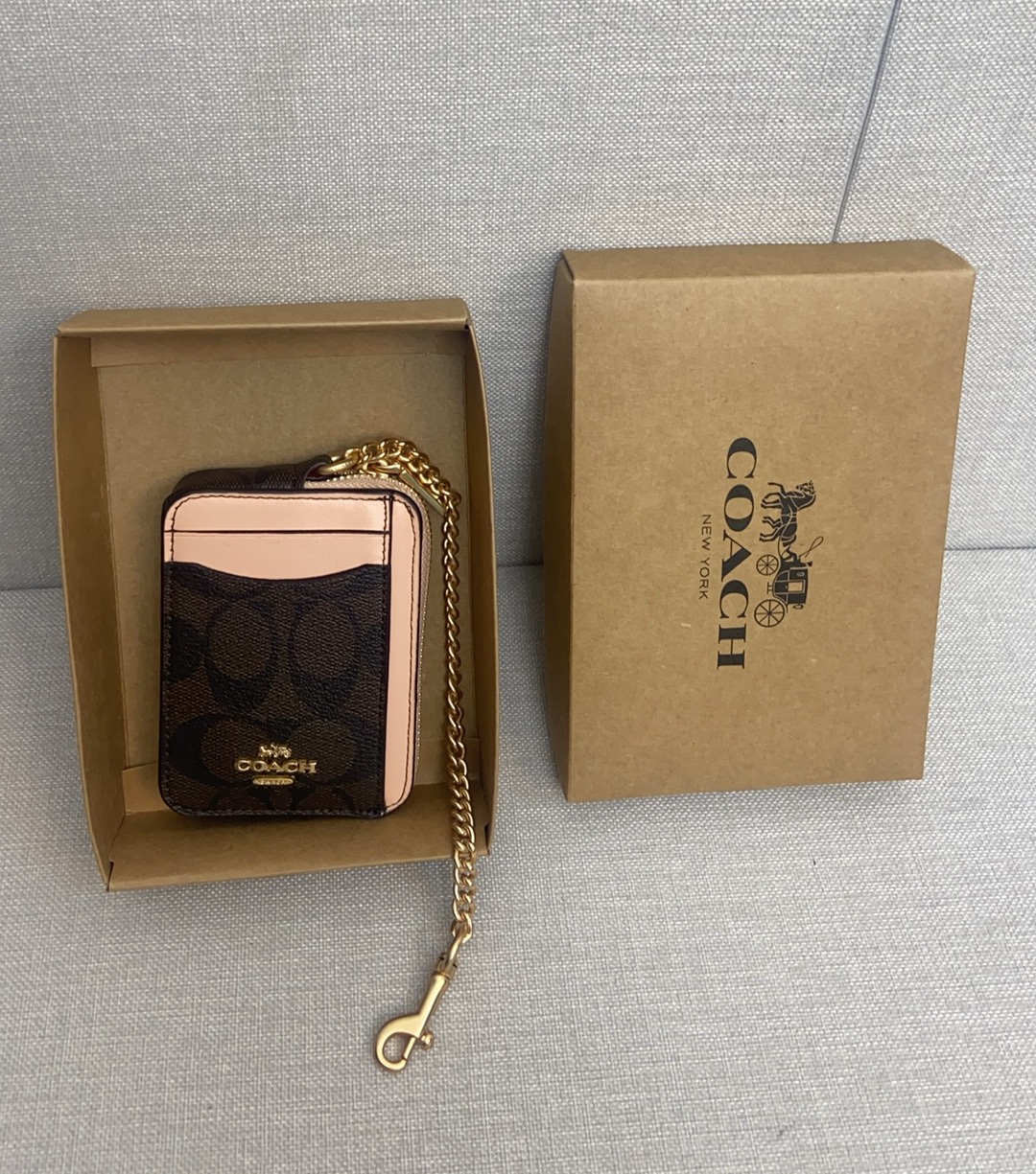 Coach Coach 9月新品 链条小卡包一共12个配色