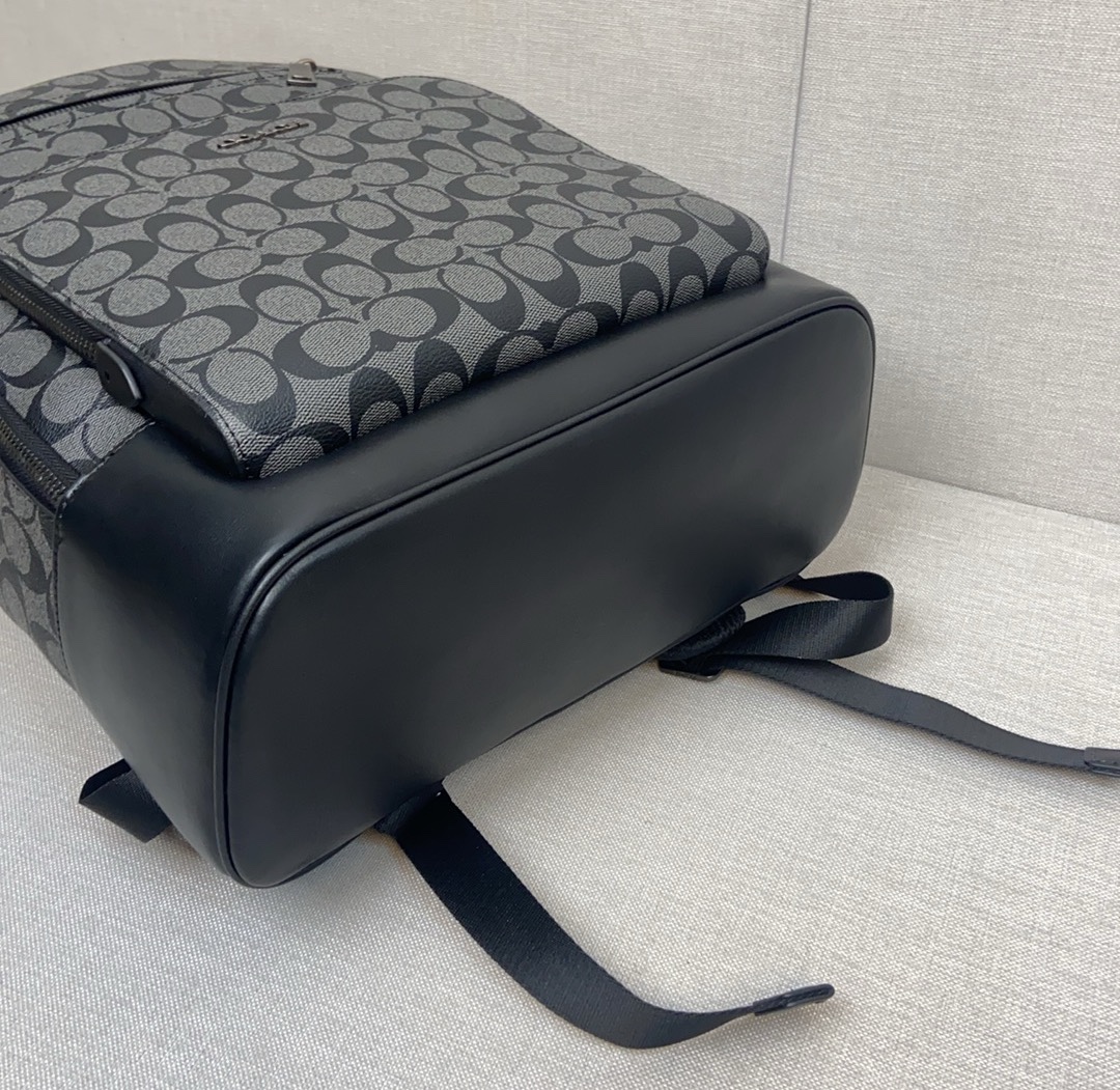 Coach CL962两色 ，双肩背包印花休闲真皮配织物2个信用卡槽2个插笔袋附拉绳扣条带内置拉链袋和多功能袋内置数码产品袋