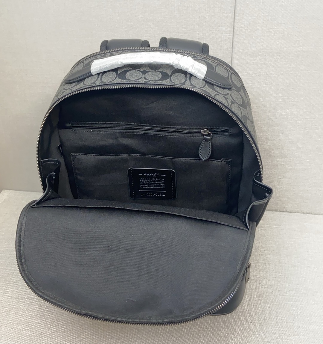 Coach CL962两色 ，双肩背包印花休闲真皮配织物2个信用卡槽2个插笔袋附拉绳扣条带内置拉链袋和多功能袋内置数码产品袋