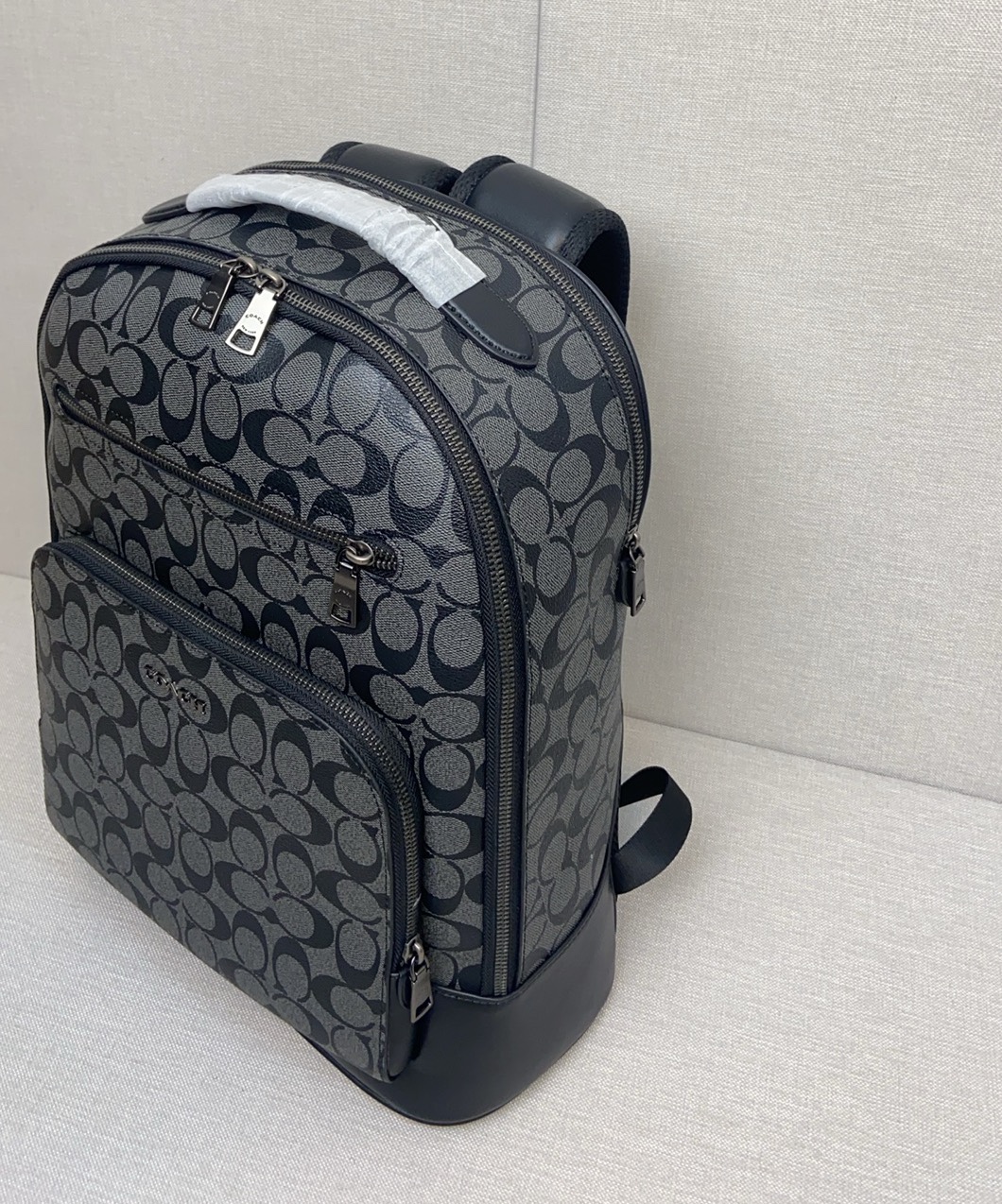 Coach CL962两色 ，双肩背包印花休闲真皮配织物2个信用卡槽2个插笔袋附拉绳扣条带内置拉链袋和多功能袋内置数码产品袋