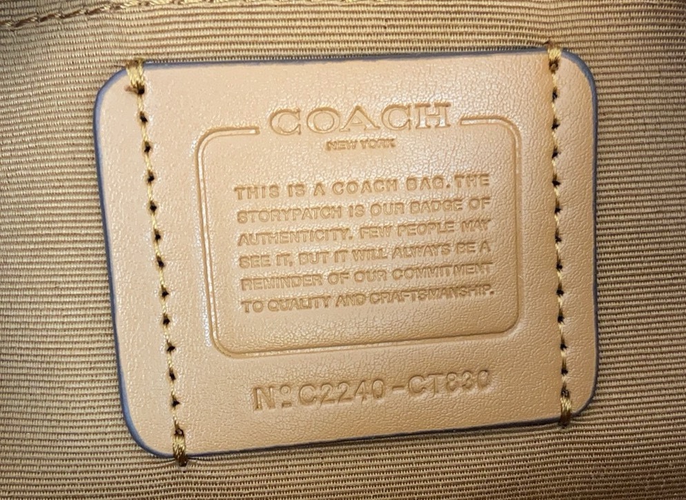 Coach Coach|6月新品CT830 温柔清新田园风格的小花款 Coach 蔻驰6月才过去几天