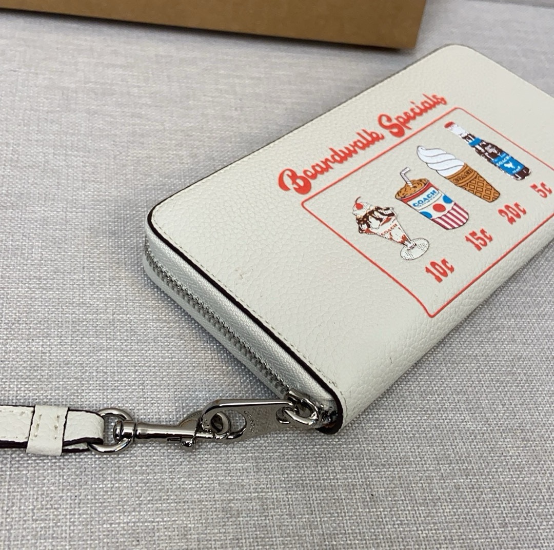 Coach Coach nolita 24年新款