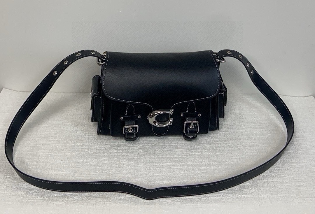 Coach 一月新品CT721 Coach也有机车风