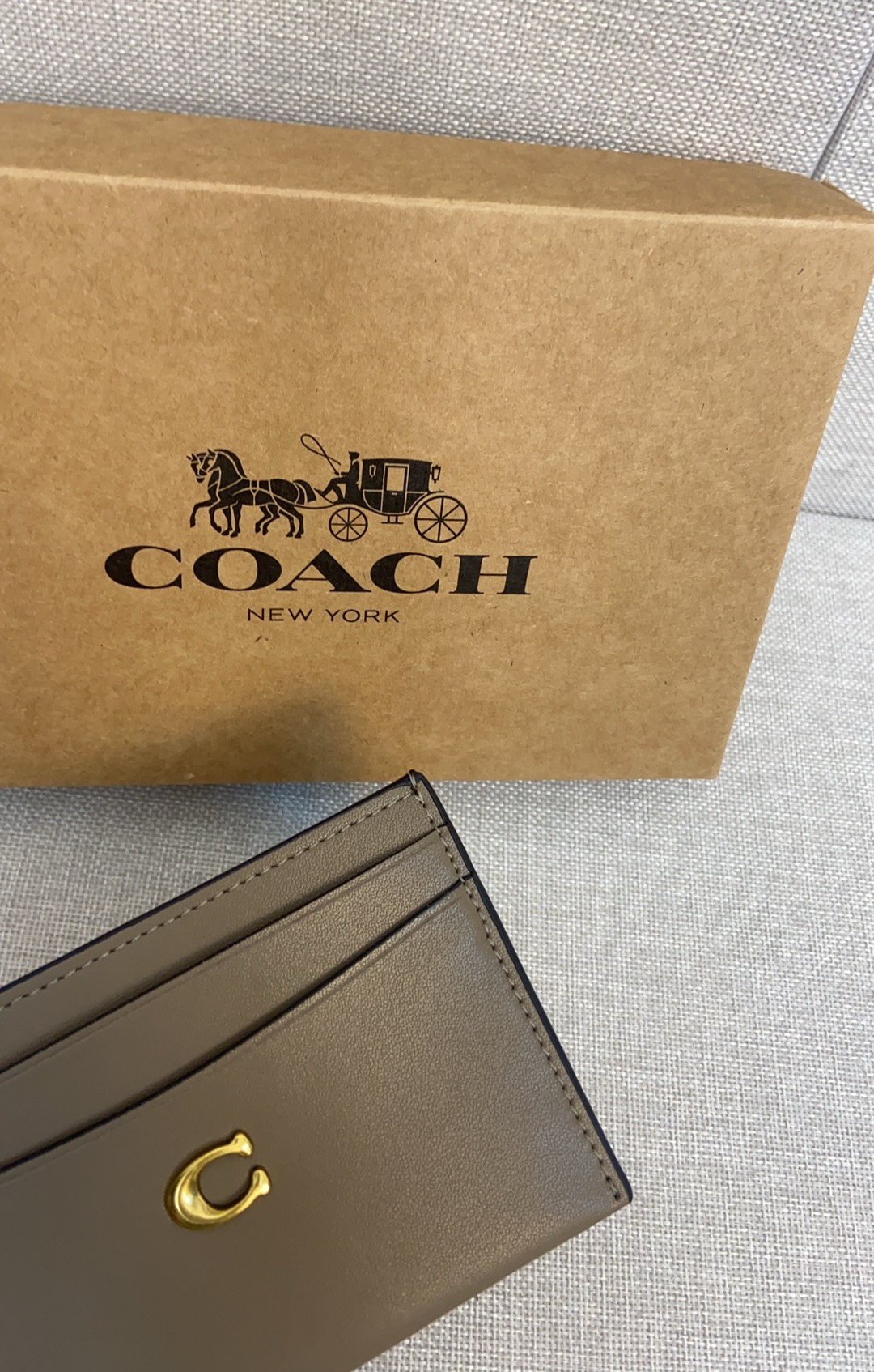 Coach 新款coach卡包cM436 CM435放零钱放卡放硬币。多功能哦。尺寸10 7左右
