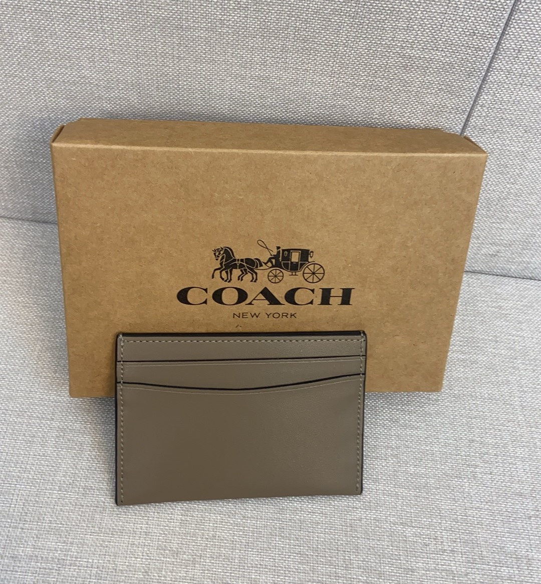 Coach 新款coach卡包cM436 CM435放零钱放卡放硬币。多功能哦。尺寸10 7左右